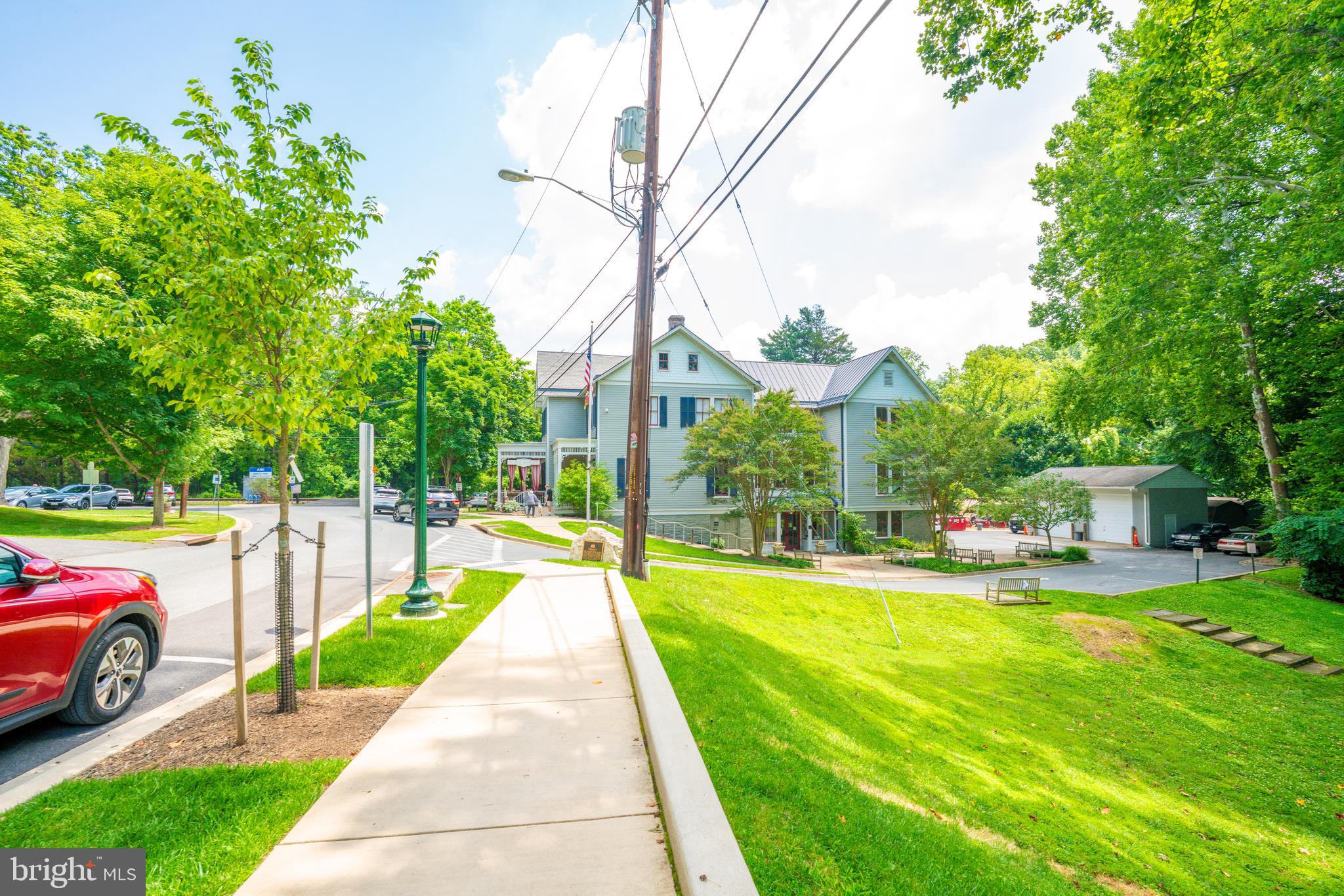 VEIRS MILL VILLAGE - Residential