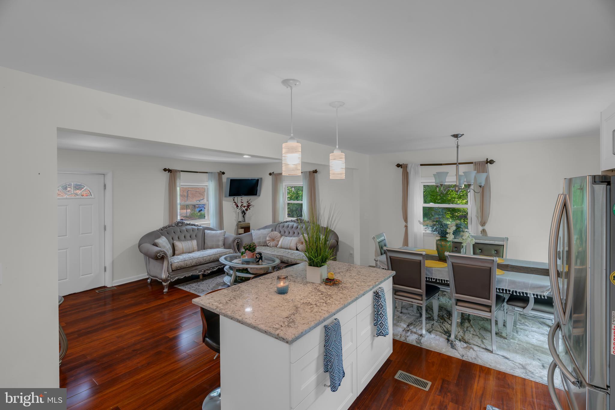 VEIRS MILL VILLAGE - Residential