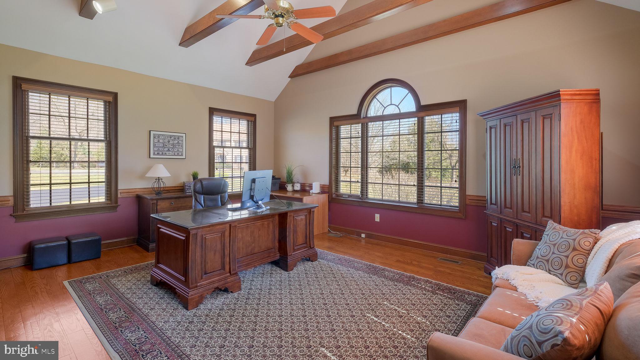 DEER VALLEY - Residential