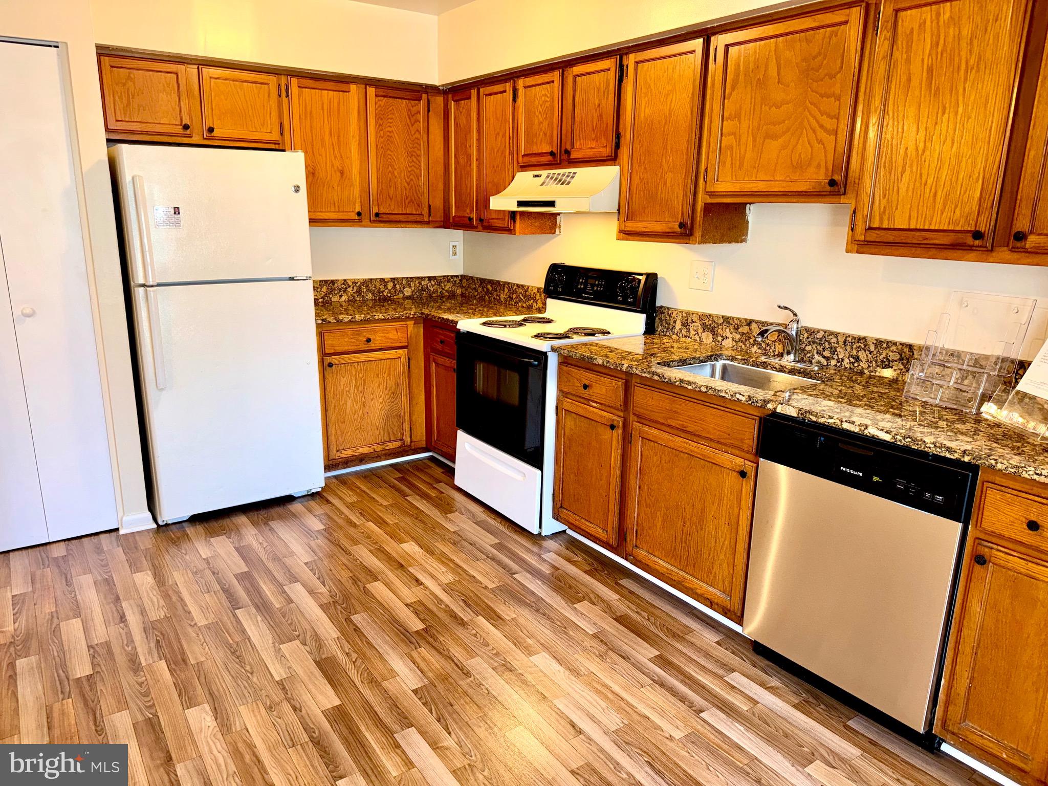 GREENFIELDS - Residential