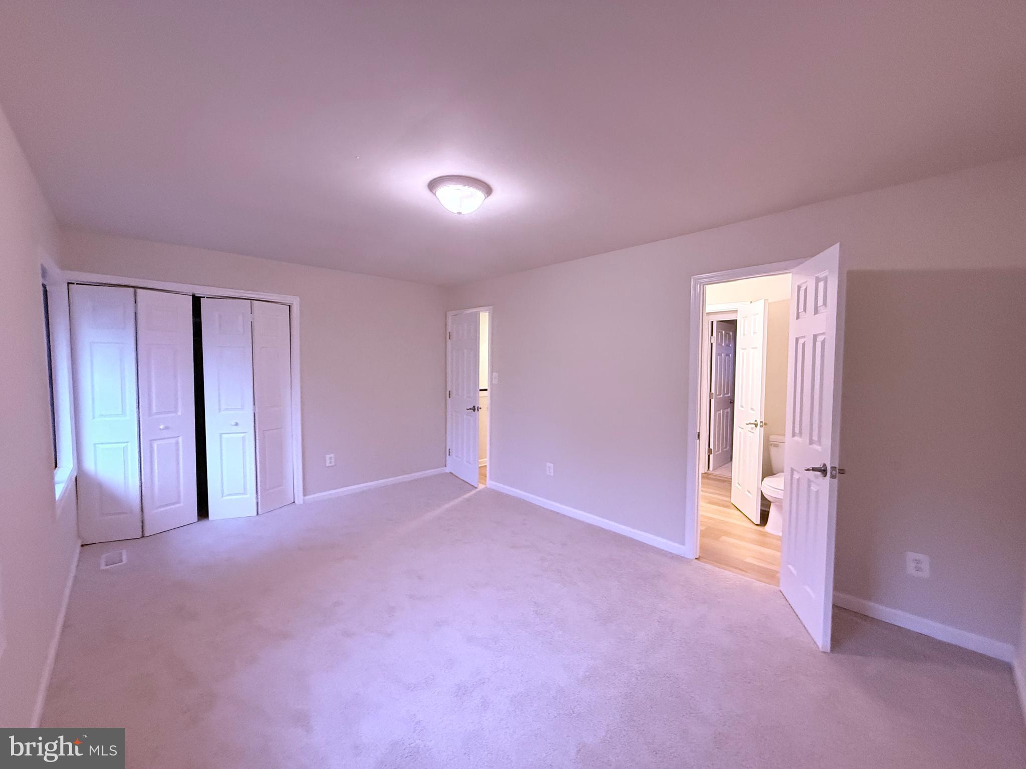 FOUR SEASONS REGIME - Residential