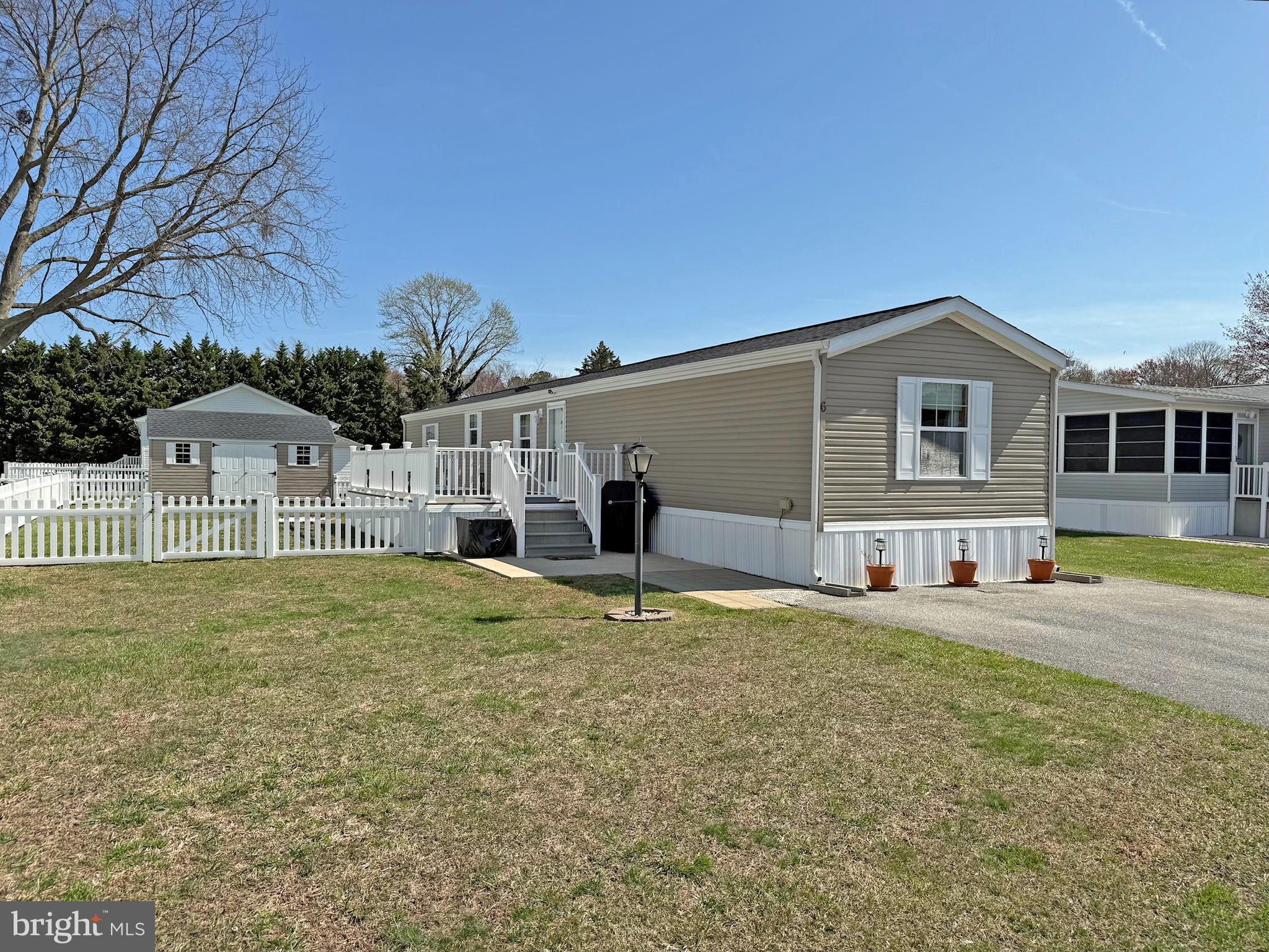 SILVERVIEW FARM MHP - Residential