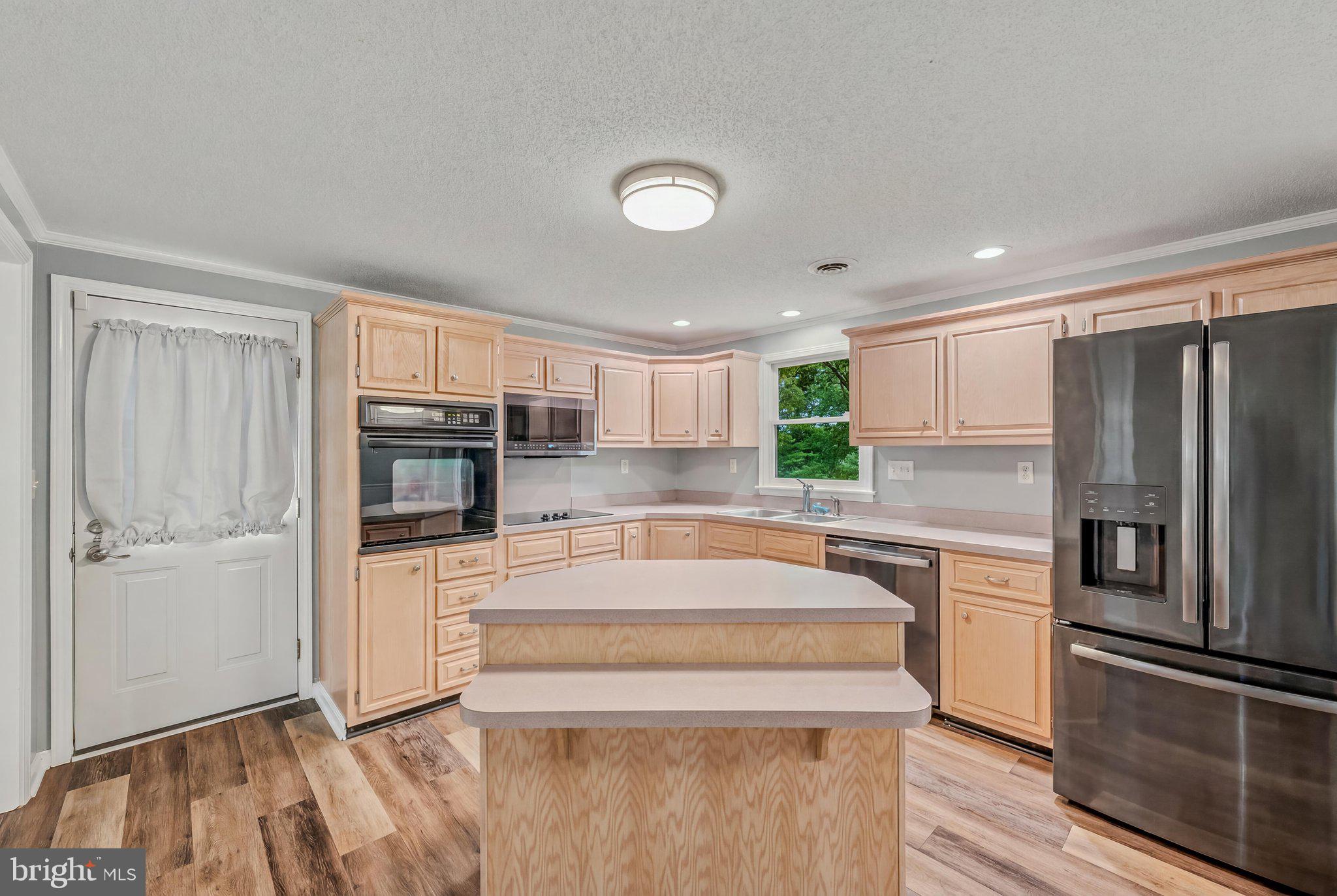 KEY ACRES - Residential