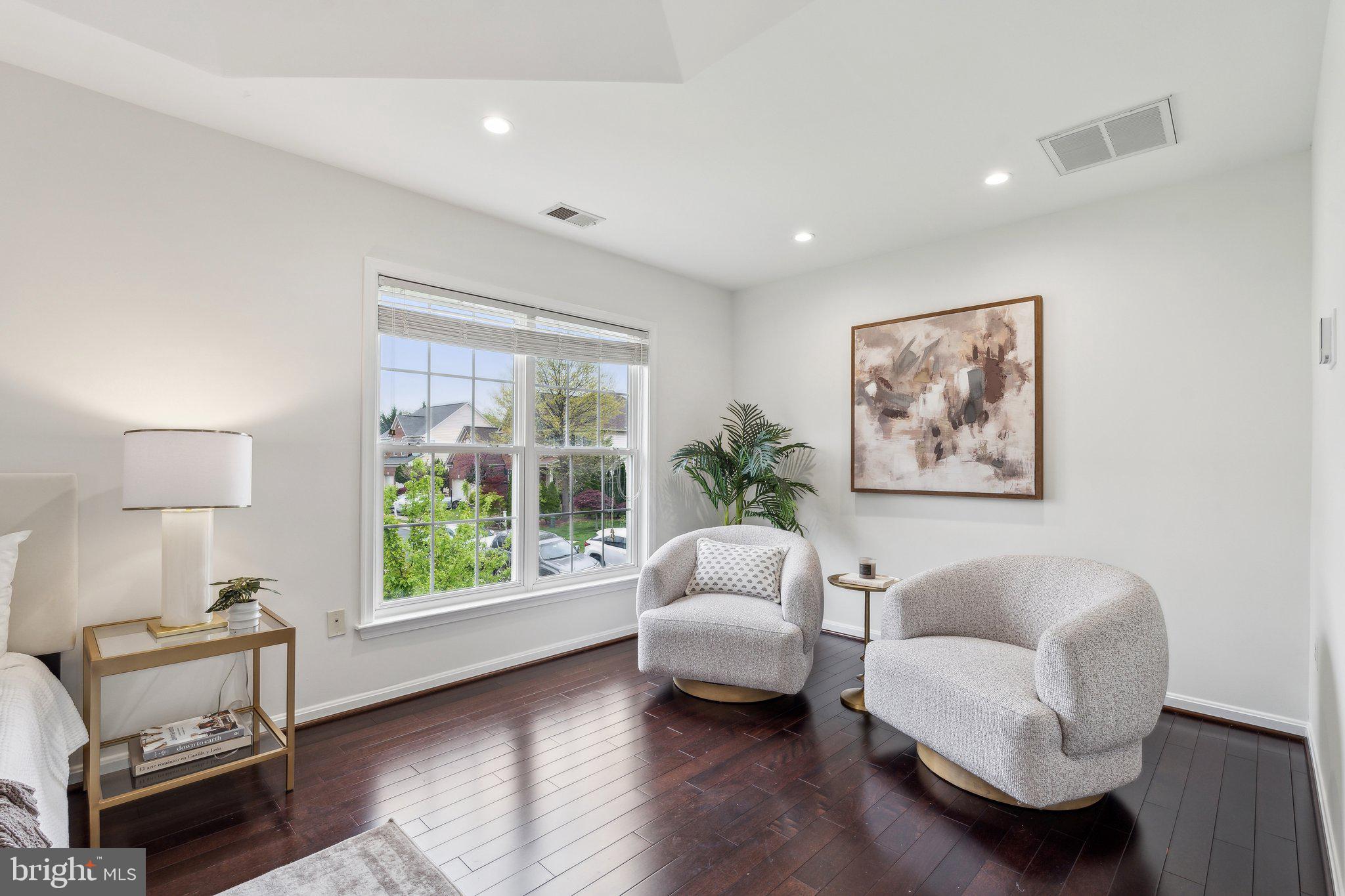 CHANTILLY GREEN - Residential