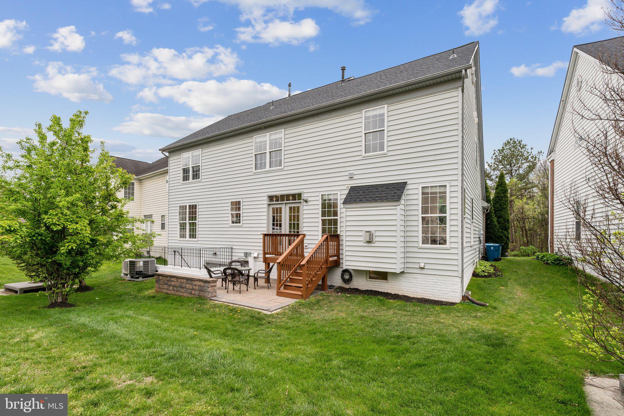 CHANTILLY GREEN - Residential