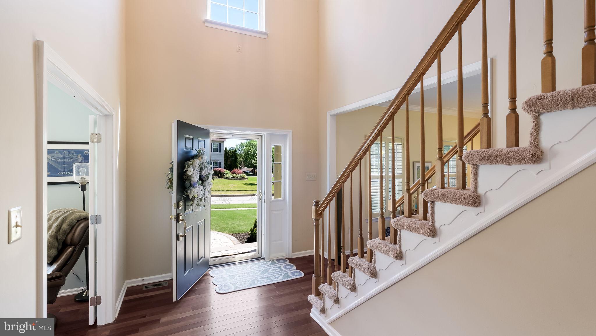 WARRINGTON HUNT - Residential