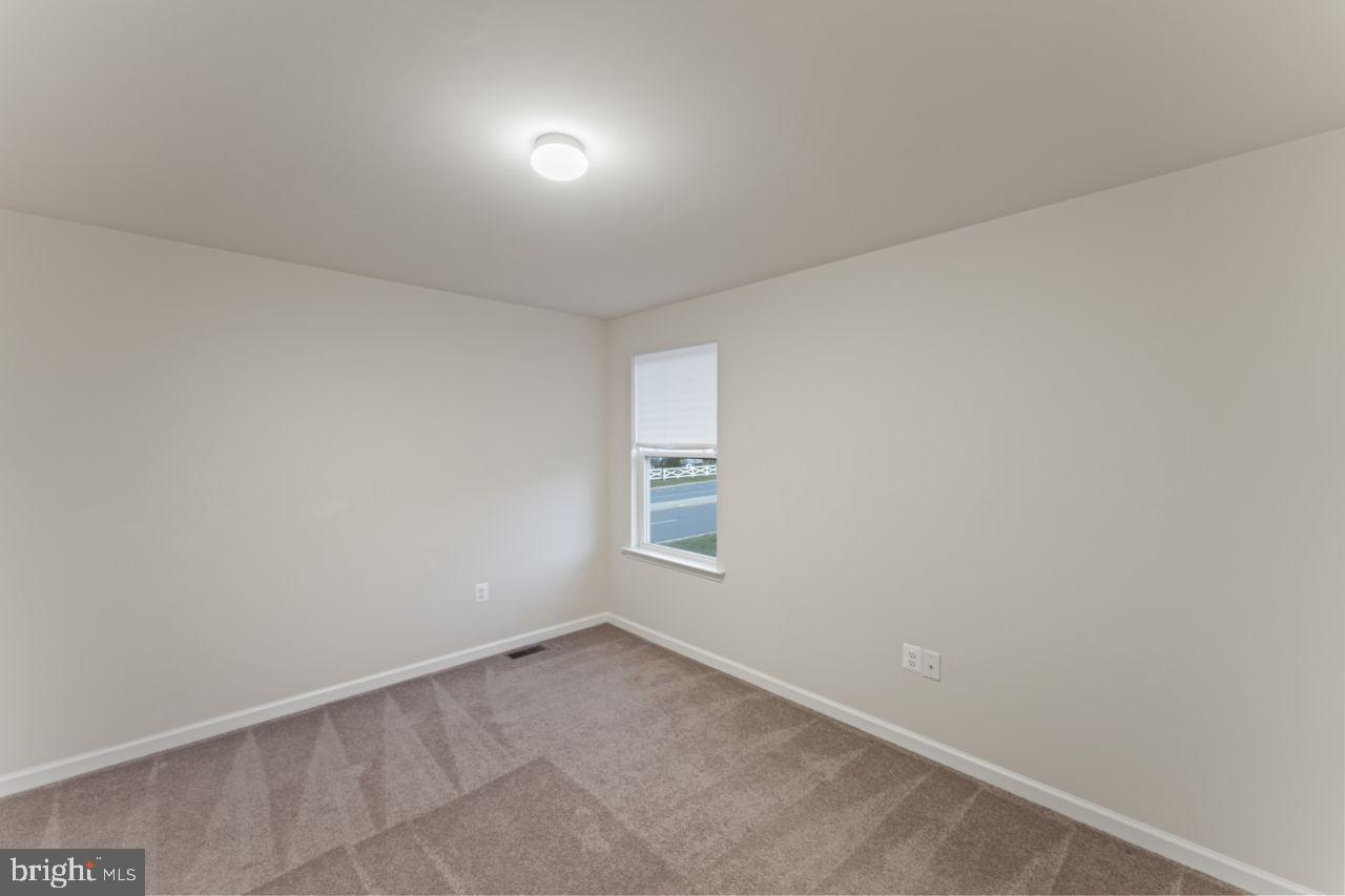 NEW POST ON THE RAPPAHANNOCK - Residential