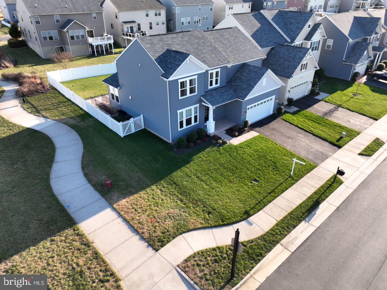 NEW POST ON THE RAPPAHANNOCK - Residential