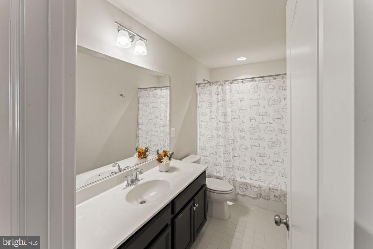 NEW POST ON THE RAPPAHANNOCK - Residential