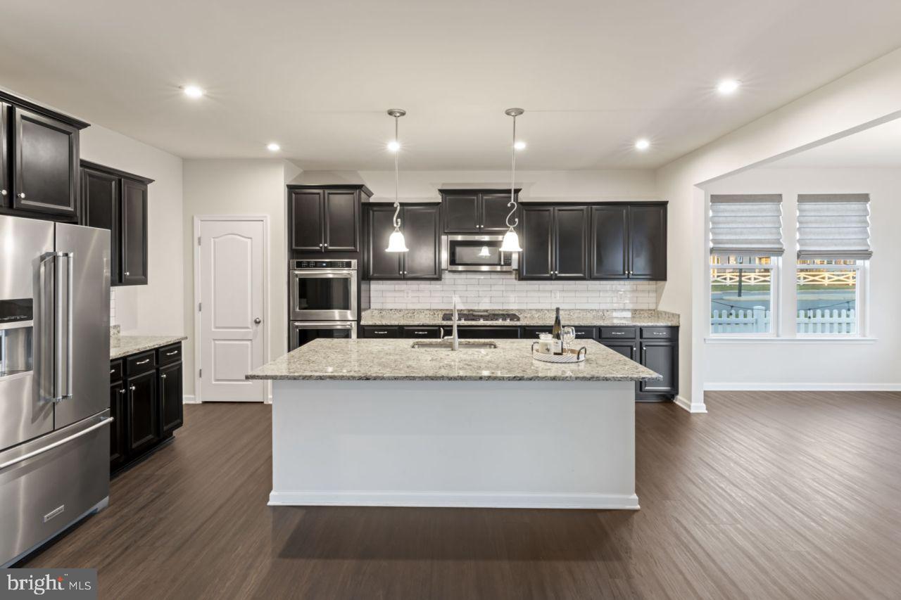 NEW POST ON THE RAPPAHANNOCK - Residential