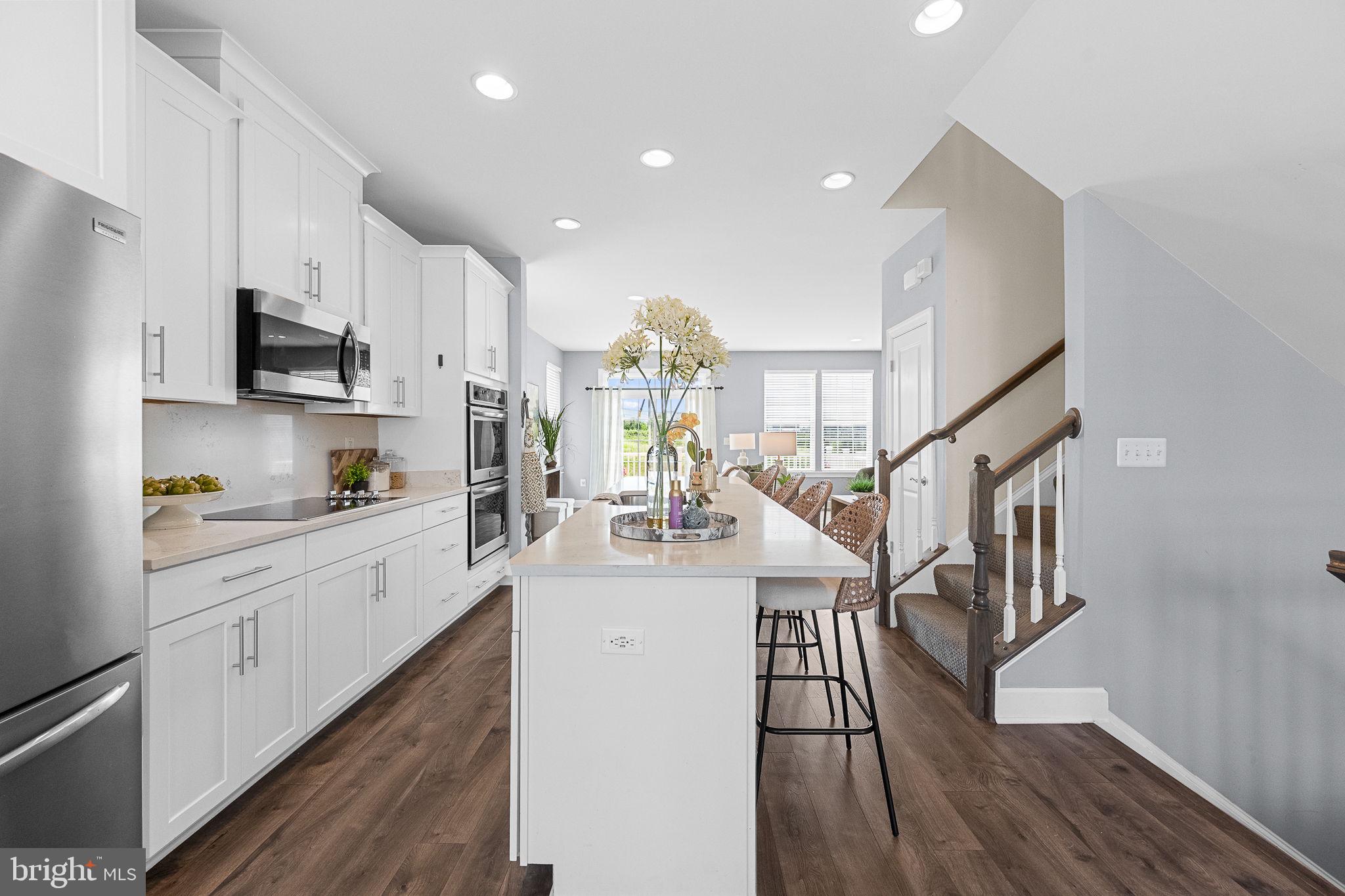 HEATHCOTE COMMONS - Residential