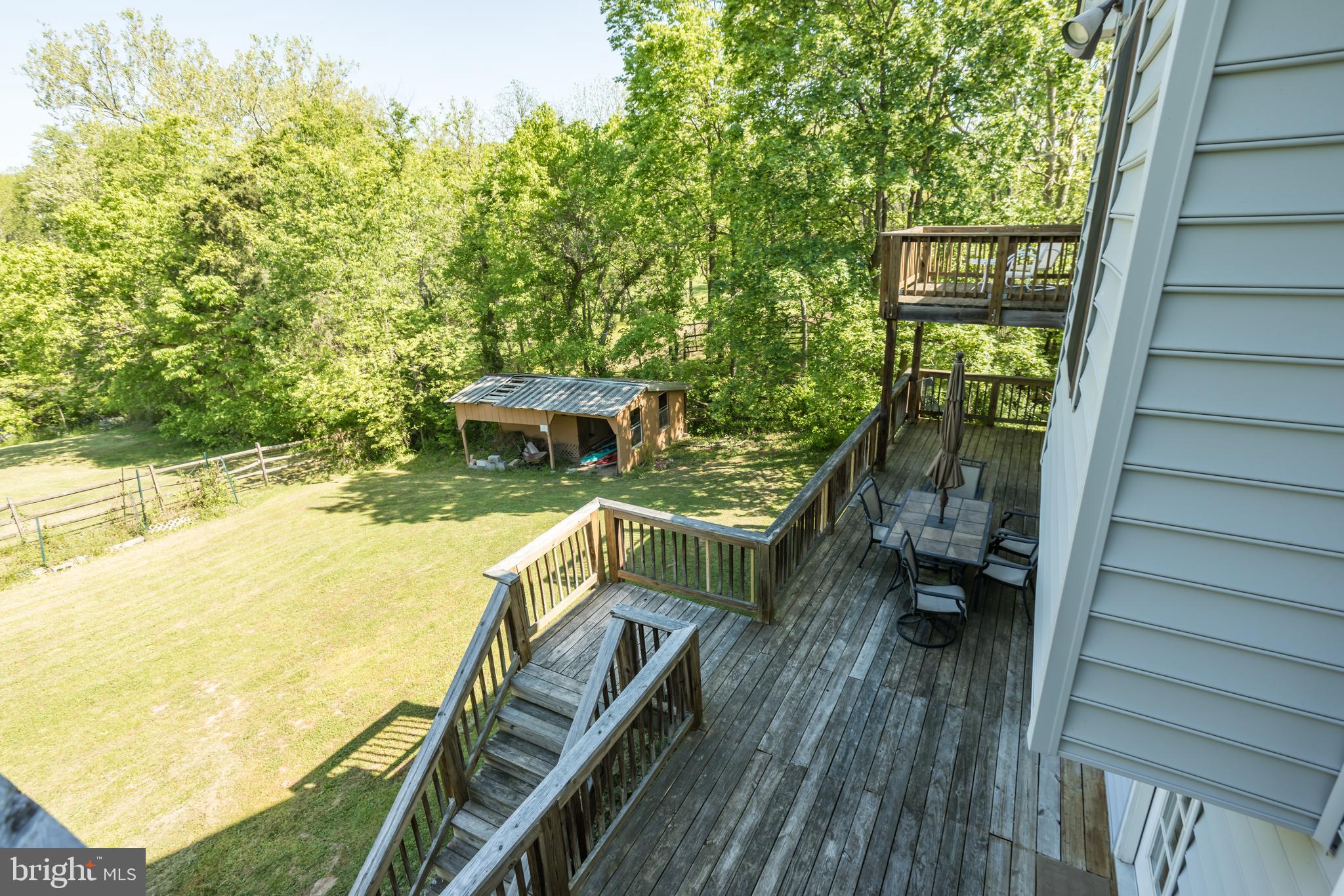 HIDDEN RIVER - Residential
