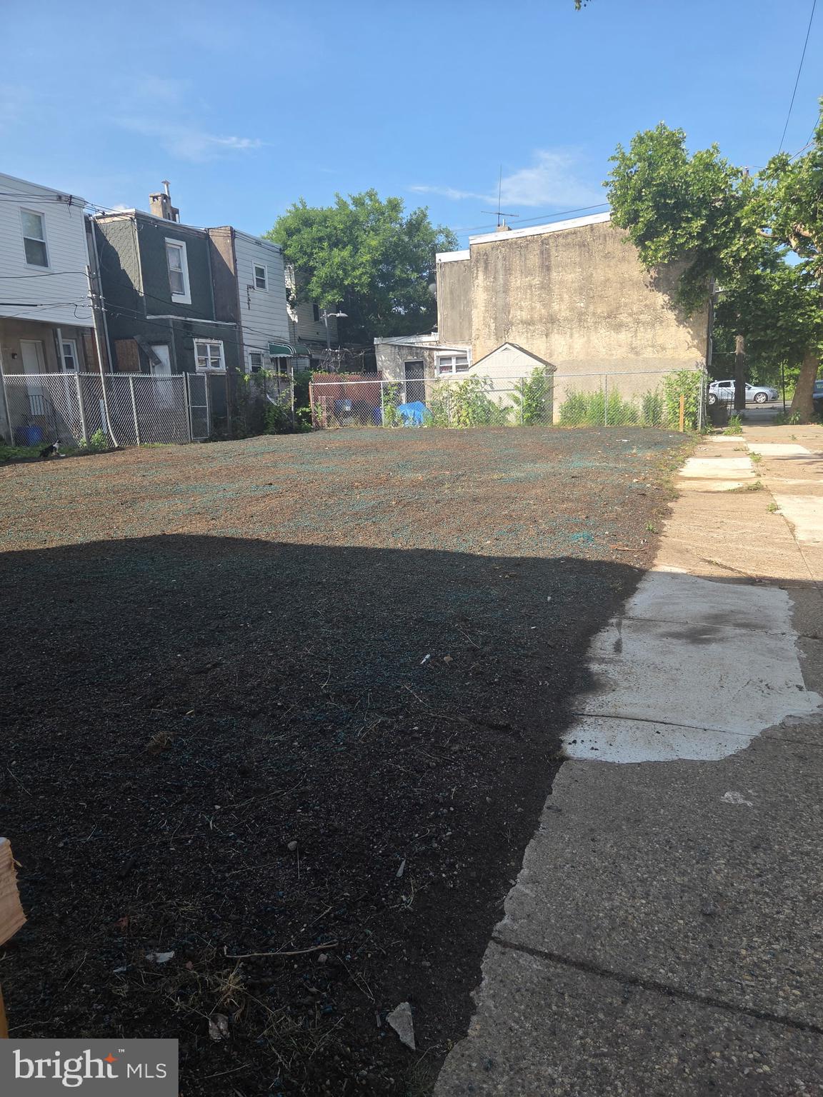 NICETOWN - Land