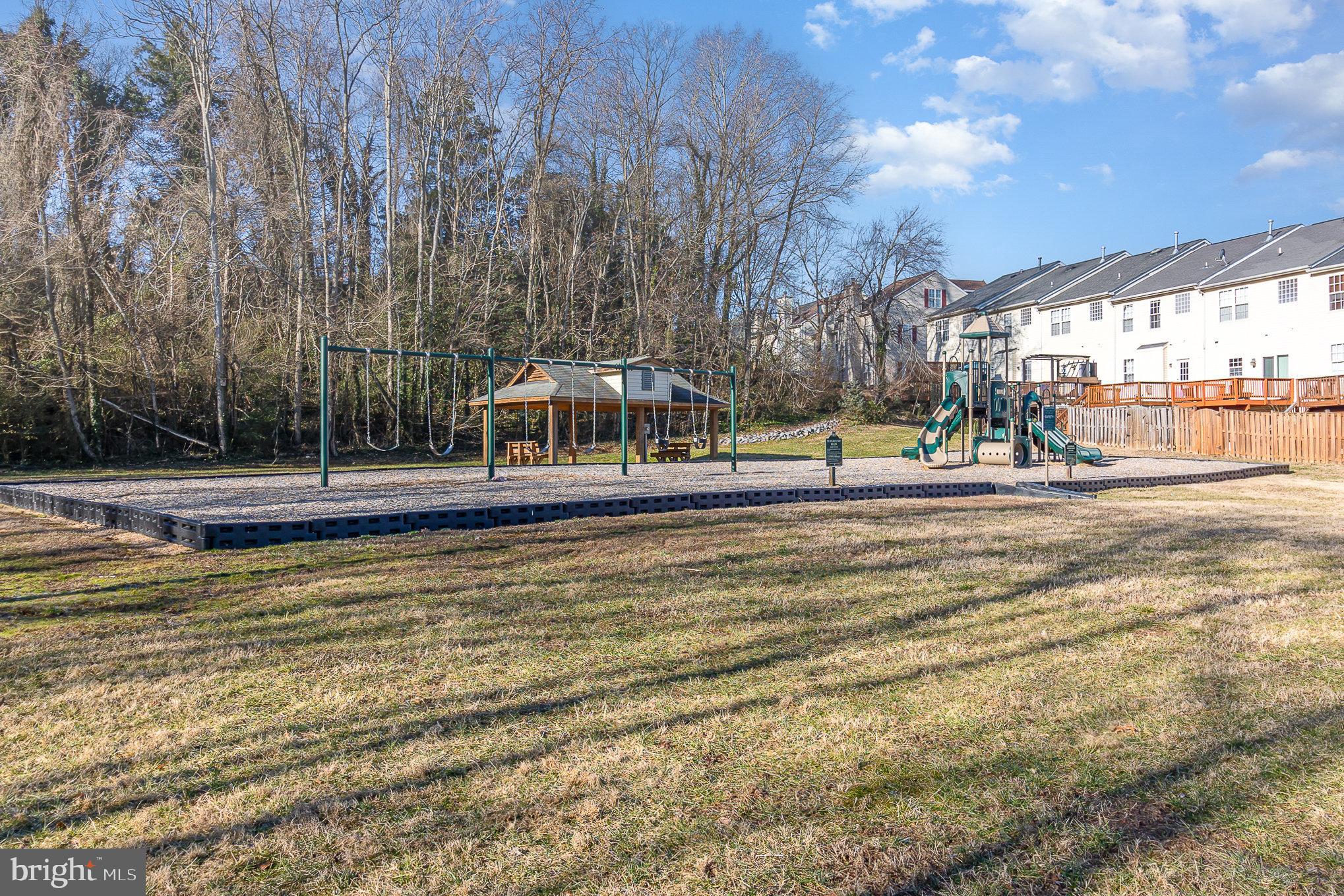CHATHAM LANDING - Residential