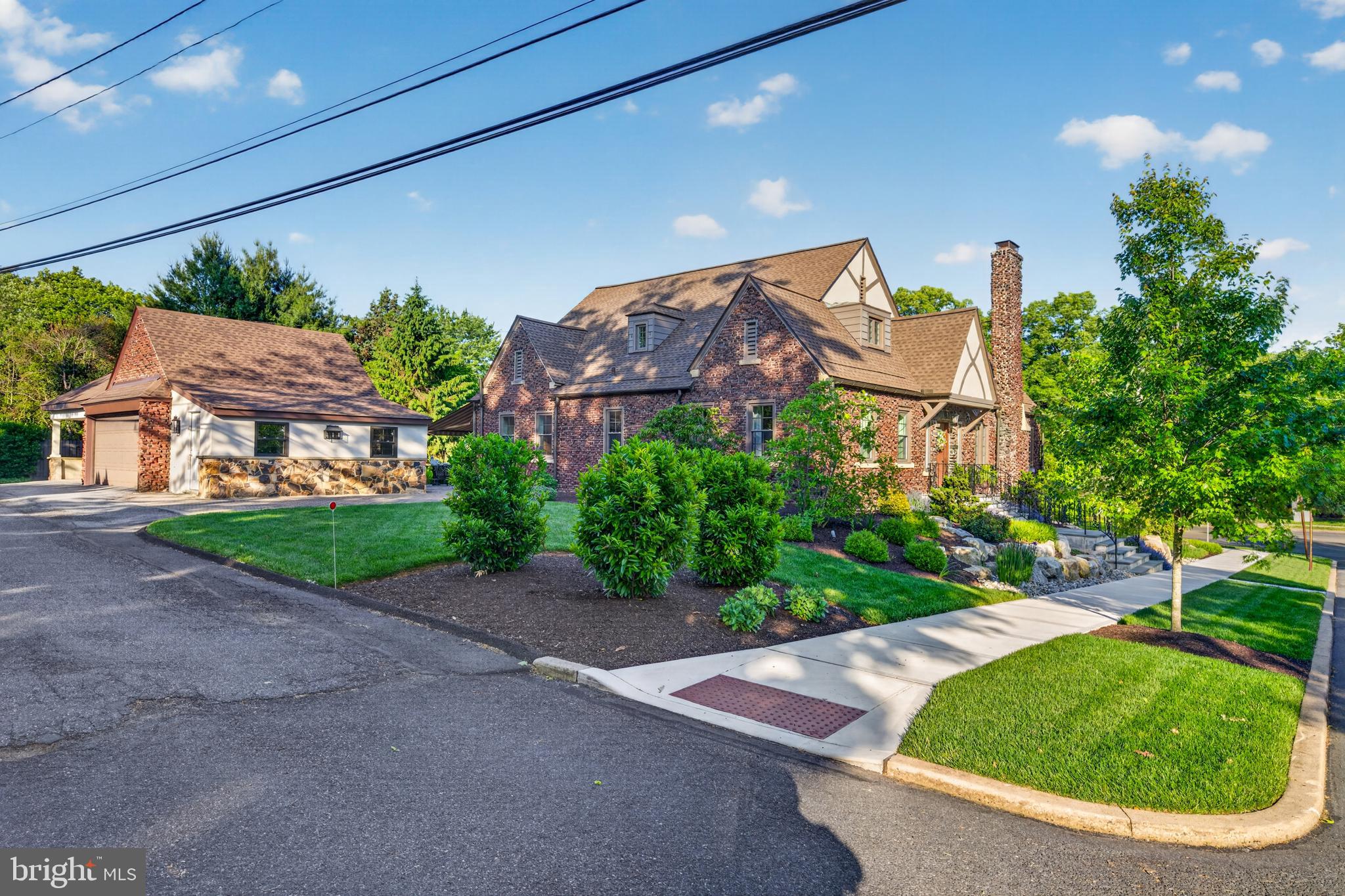 EDGEBORO - Residential