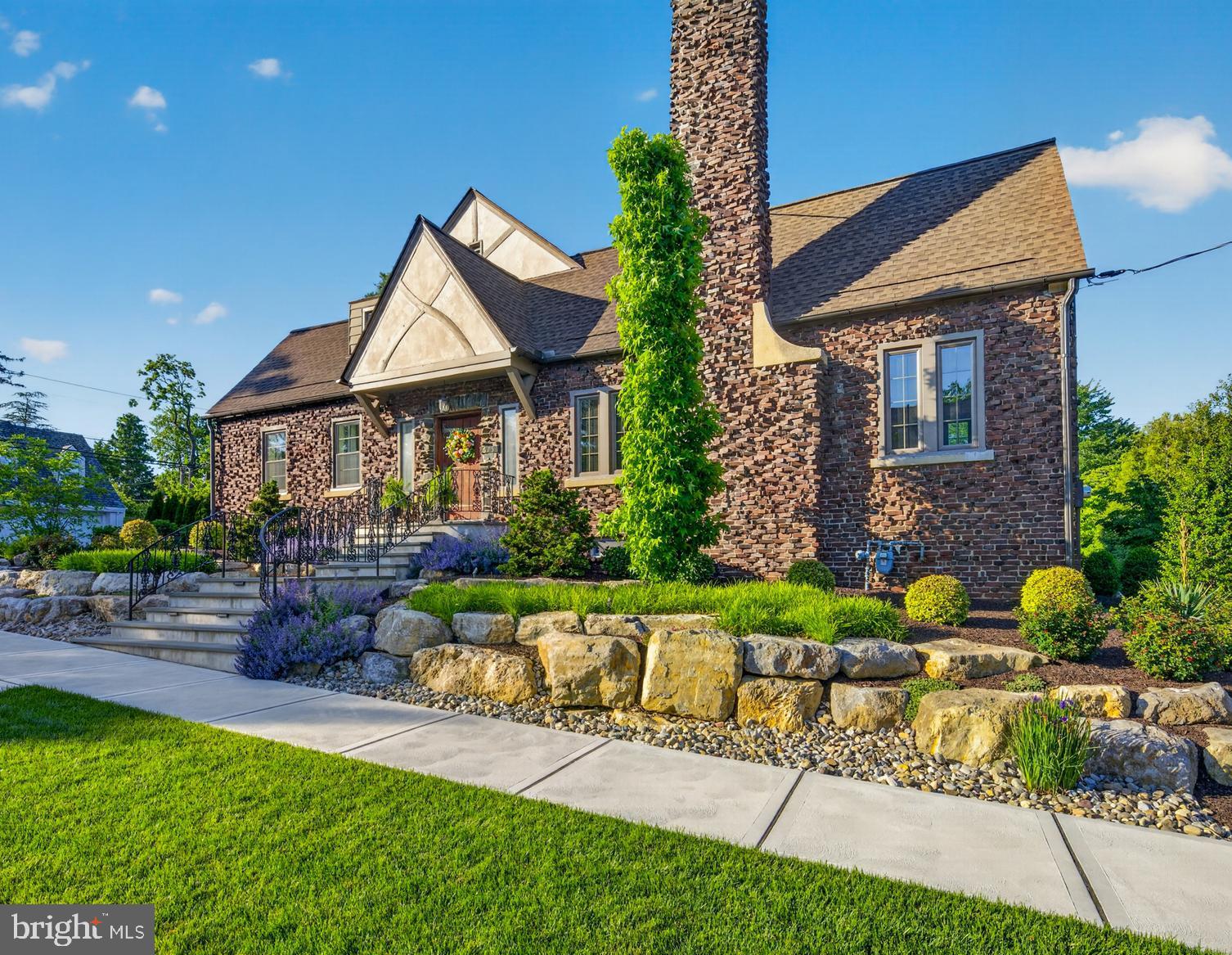 EDGEBORO - Residential