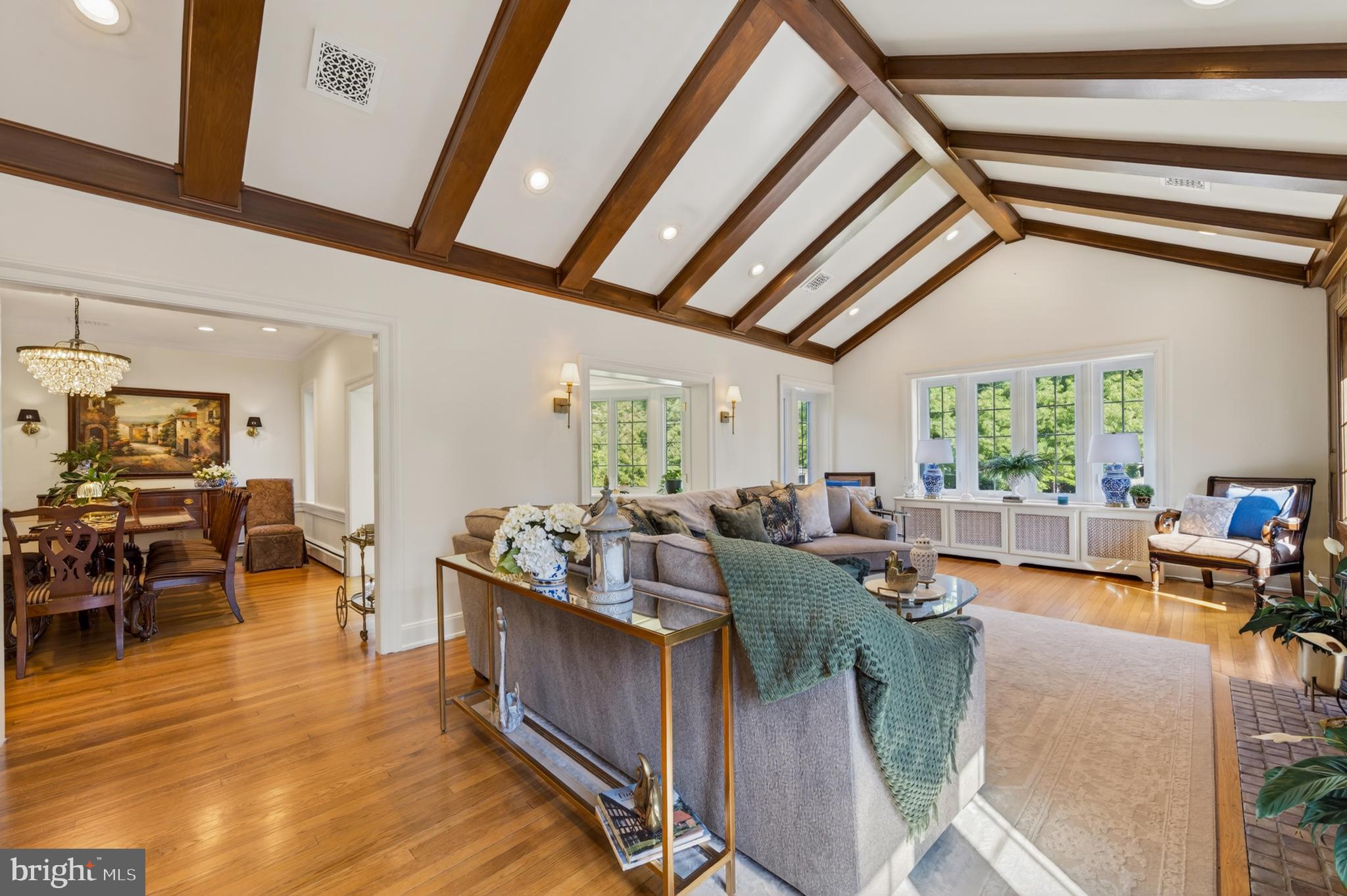 EDGEBORO - Residential