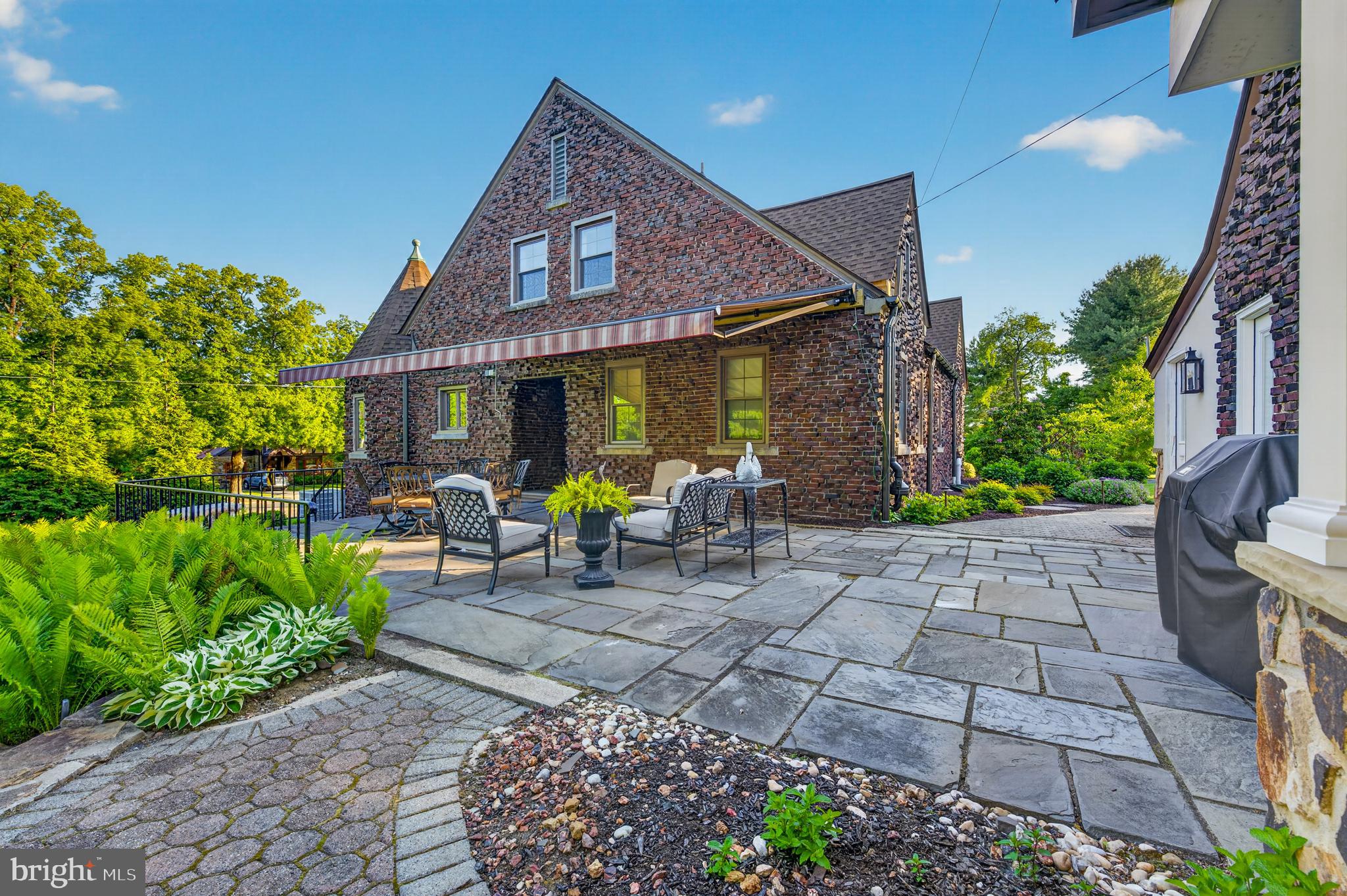 EDGEBORO - Residential
