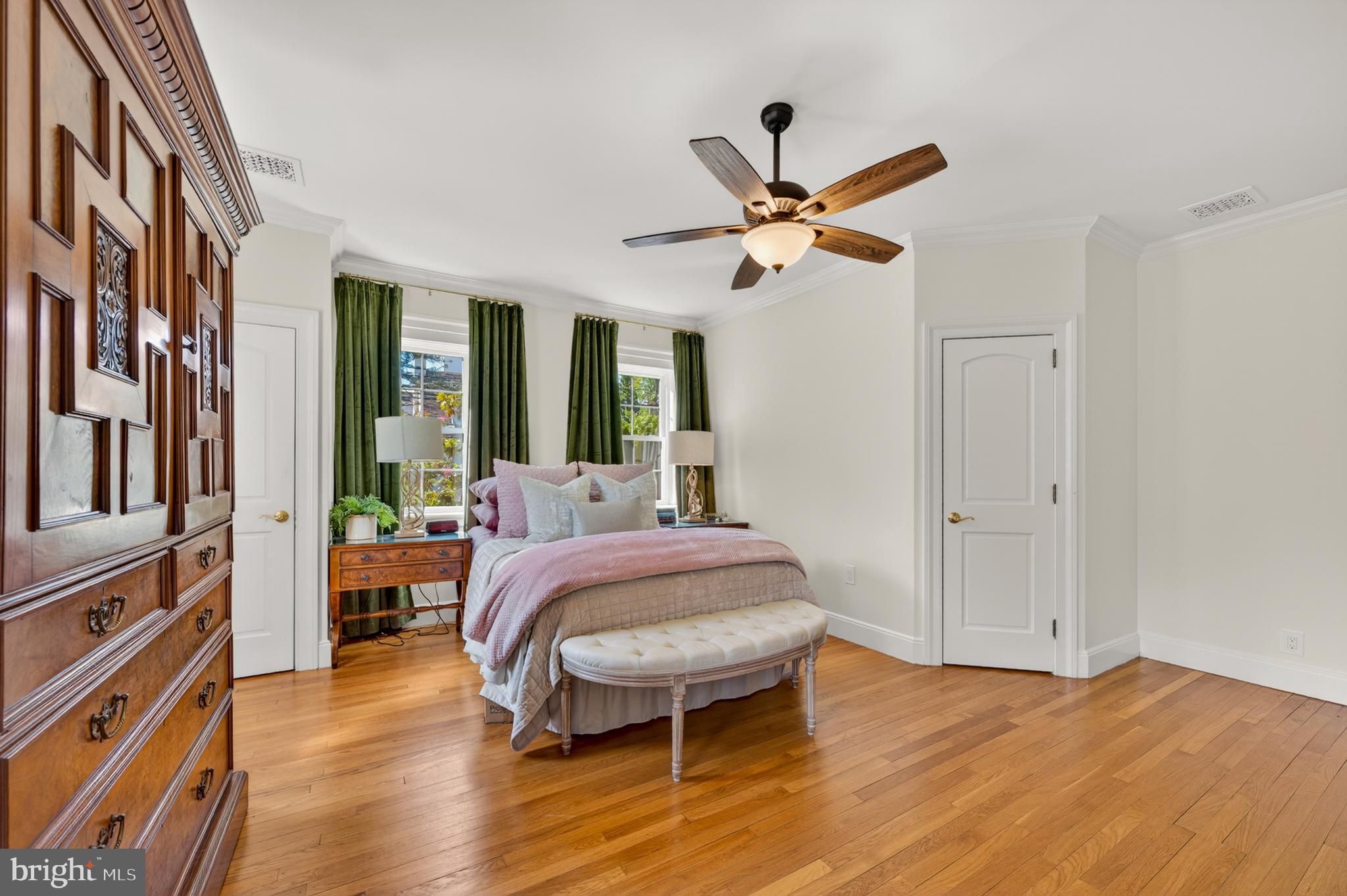 EDGEBORO - Residential