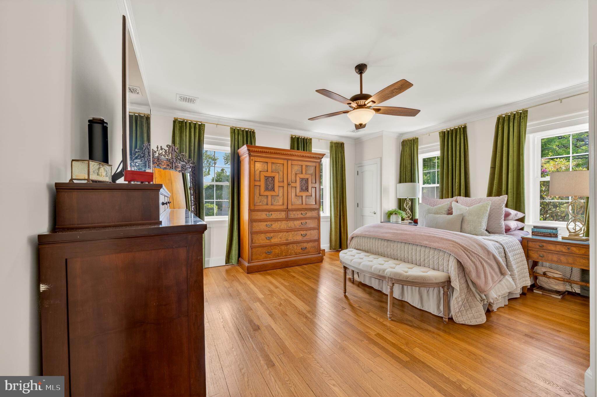 EDGEBORO - Residential