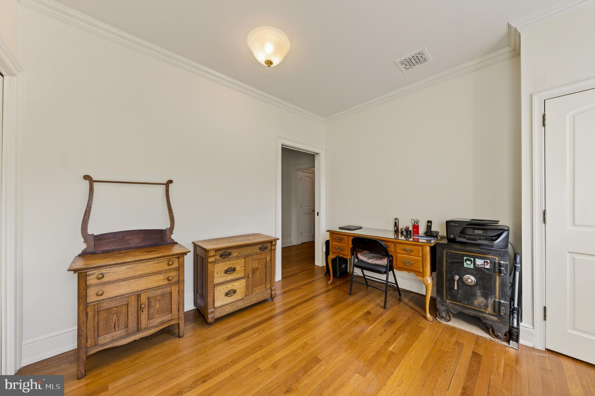 EDGEBORO - Residential