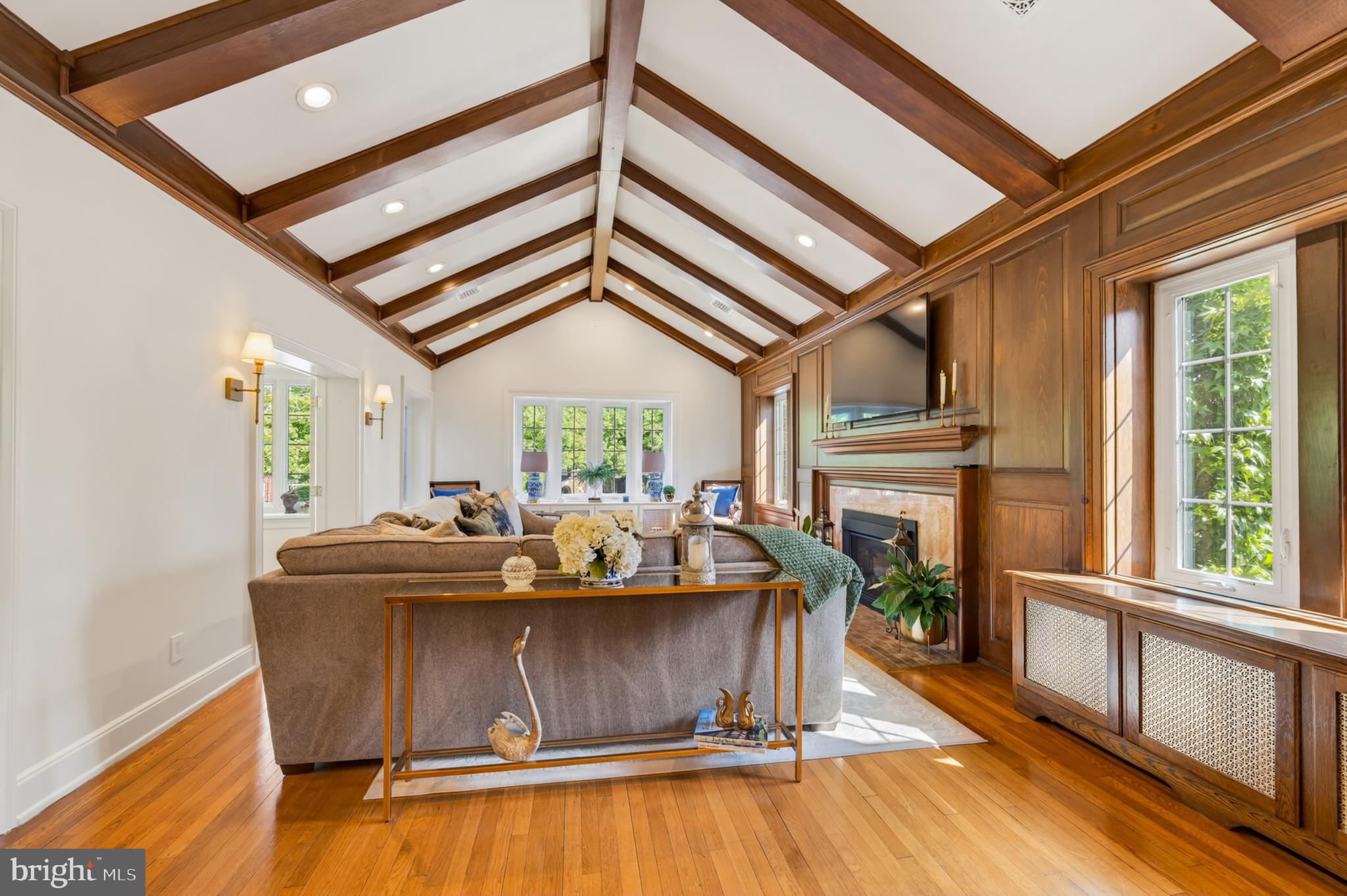 EDGEBORO - Residential