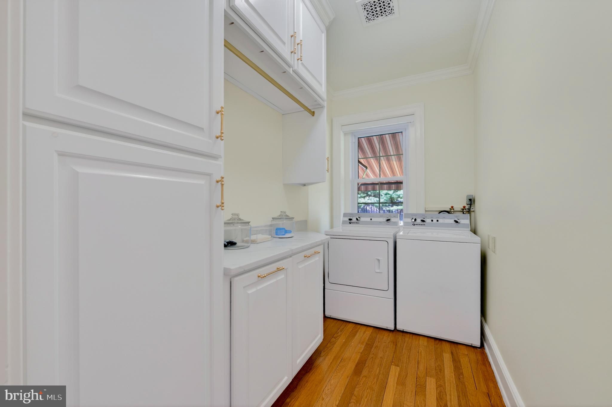 EDGEBORO - Residential