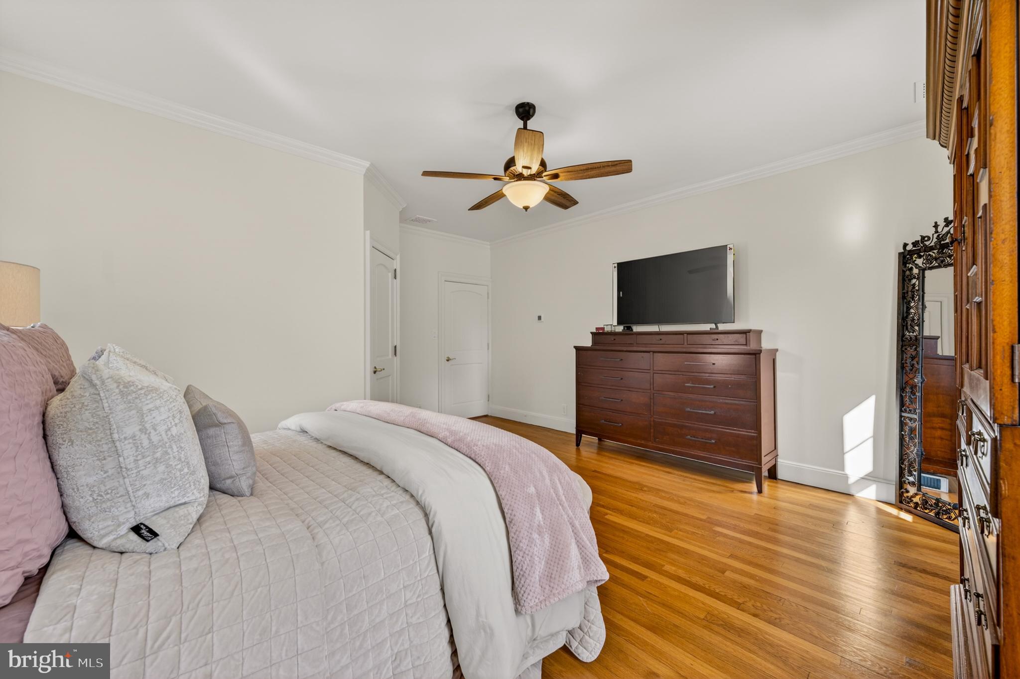 EDGEBORO - Residential