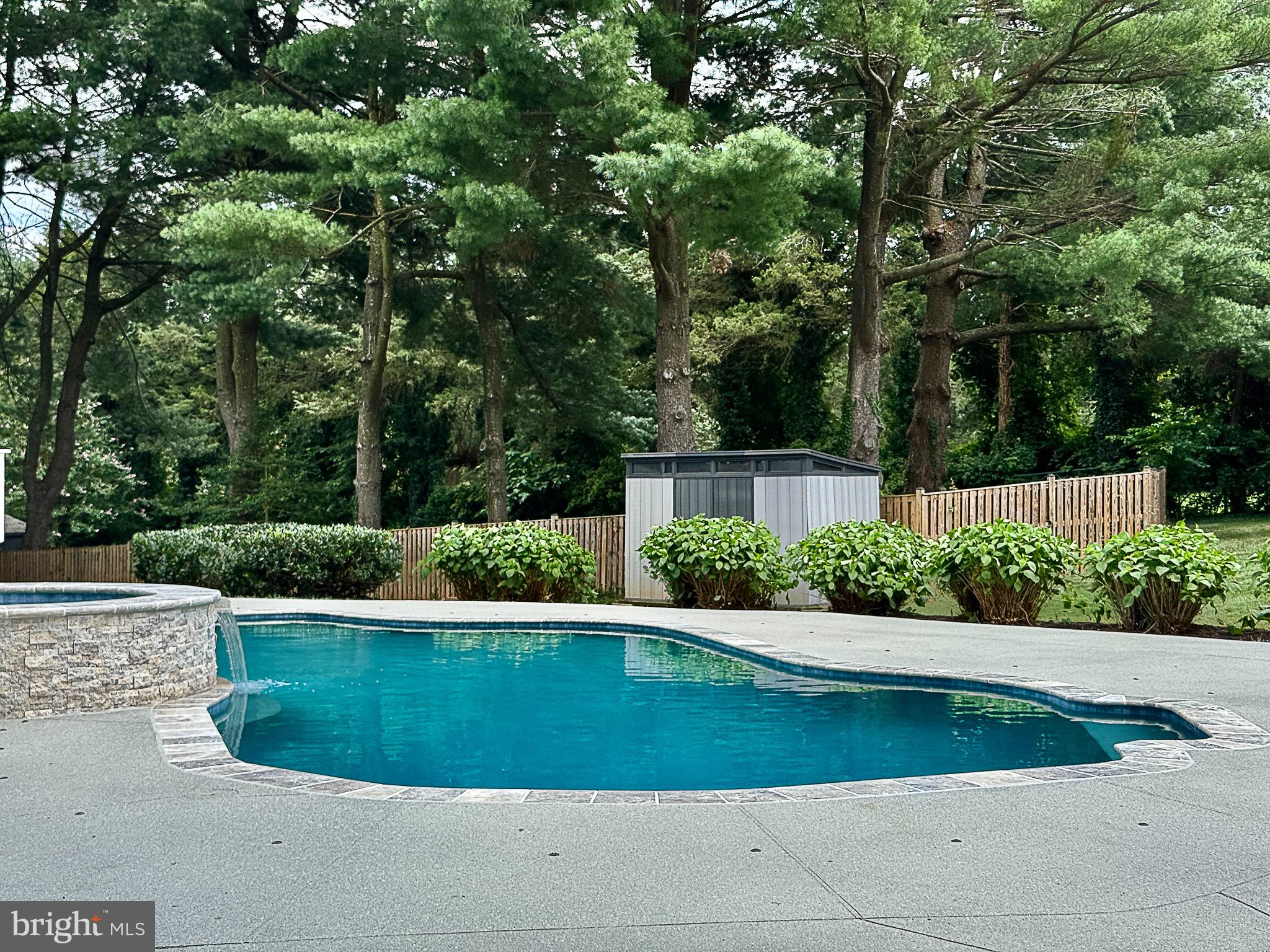 ANGELICA WOODS - Residential