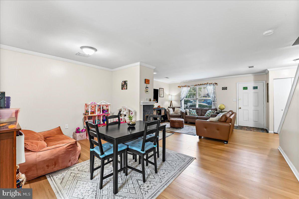 QUAIL CROSSING - Residential