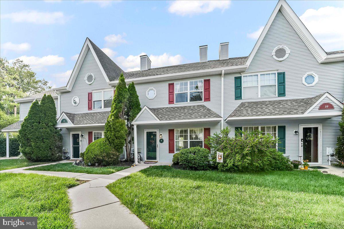 QUAIL CROSSING - Residential