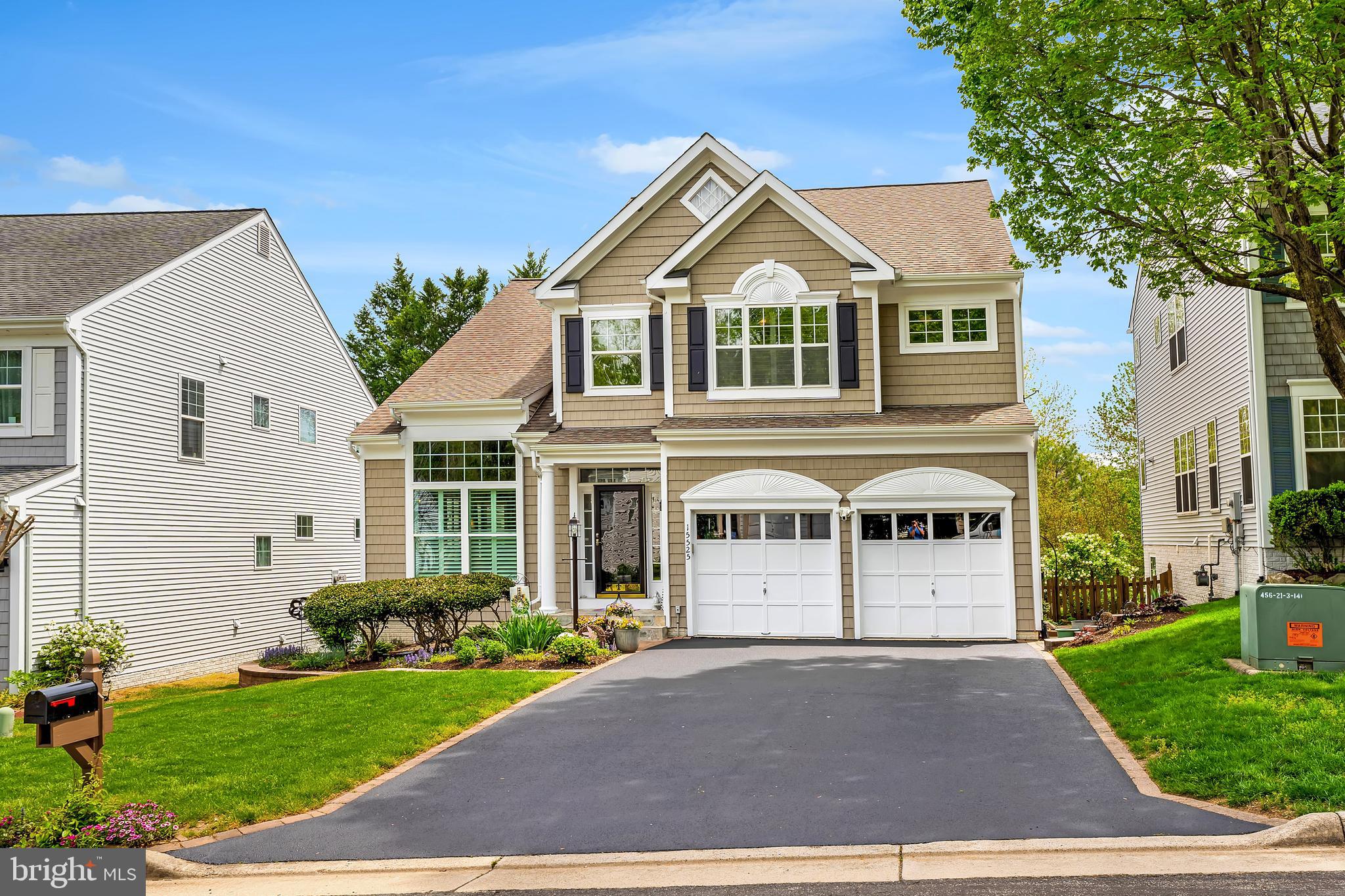 SOUTHLAKE AT MONTCLAIR - Residential