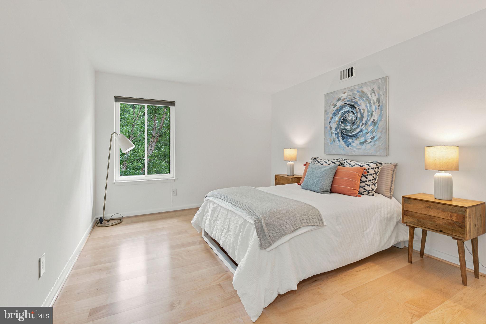 GEORGETOWN VILLAGE - Residential