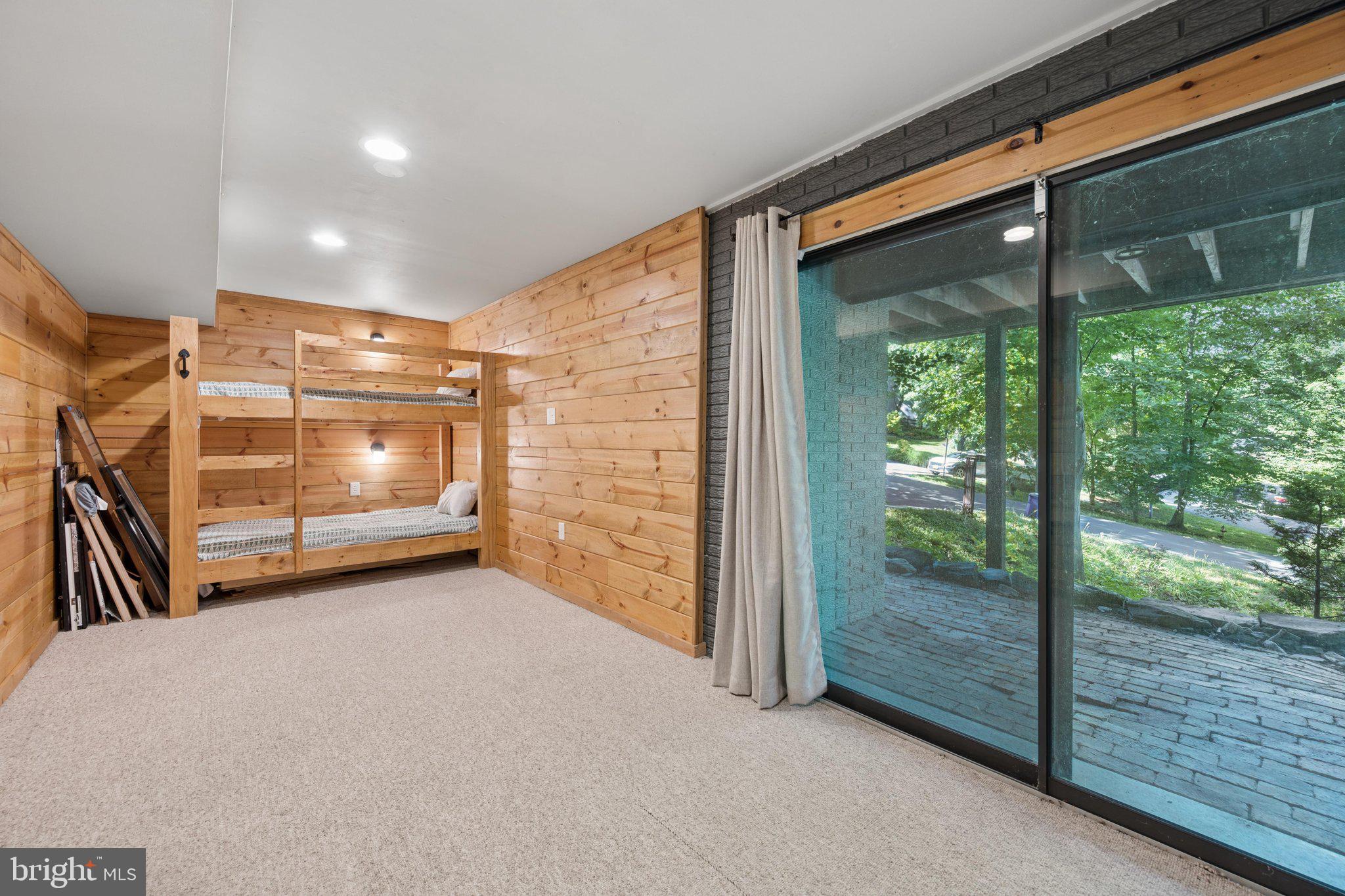 PINEHURST - Residential