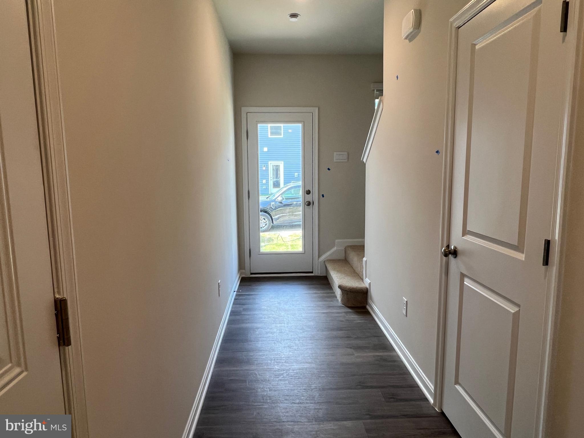 VALLEY VIEW - Residential Lease