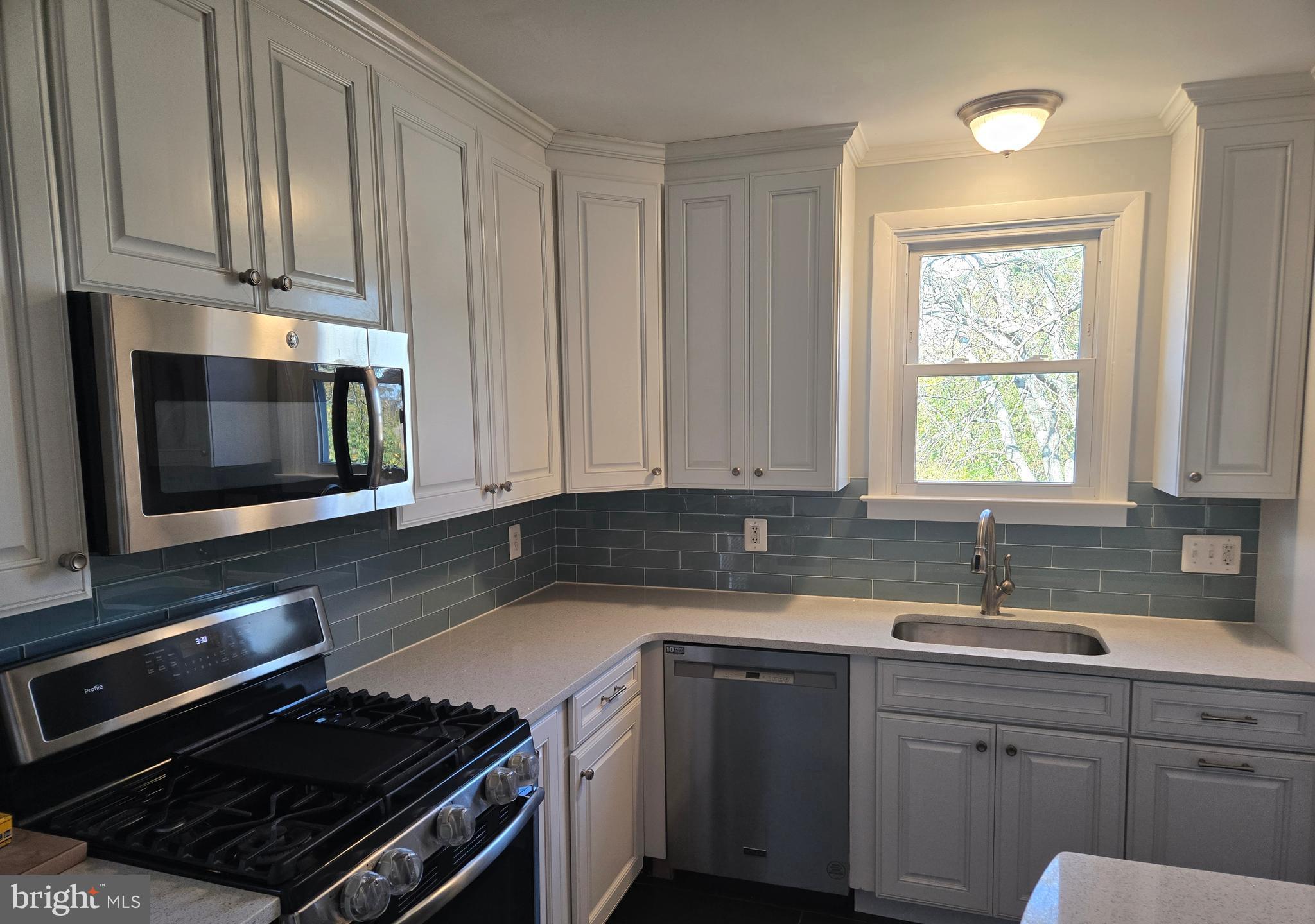 SHAMROCK - Residential