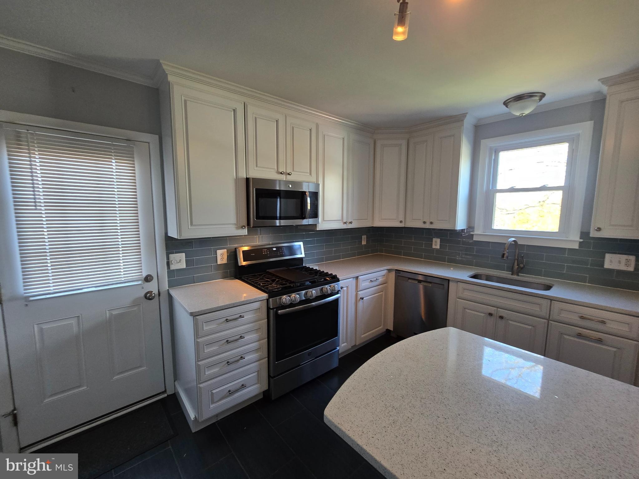 SHAMROCK - Residential