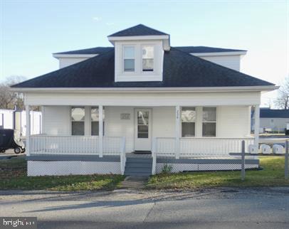 TOWN OF COLONIAL BEACH - Residential Lease