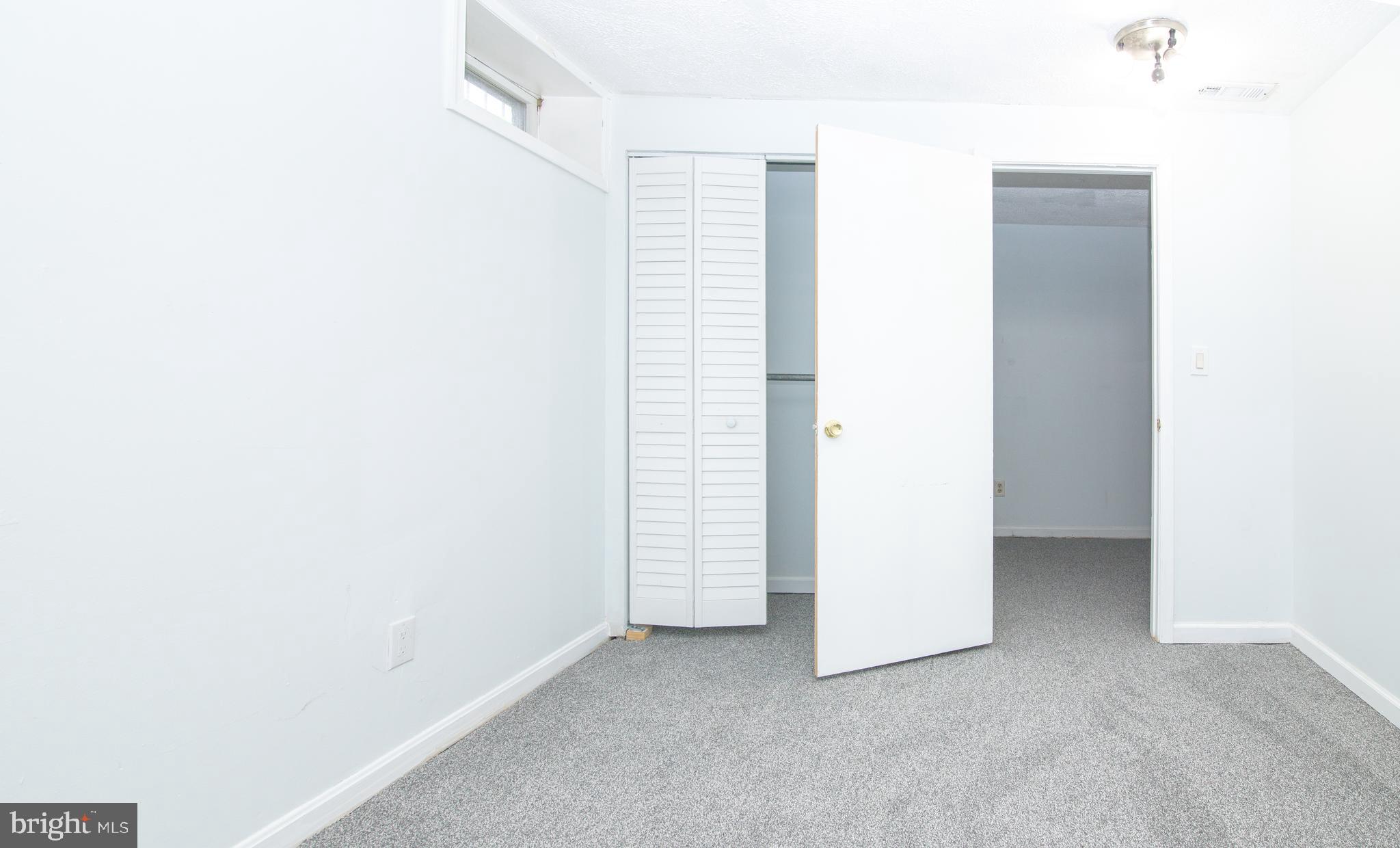 BUTTONWOODS - Residential