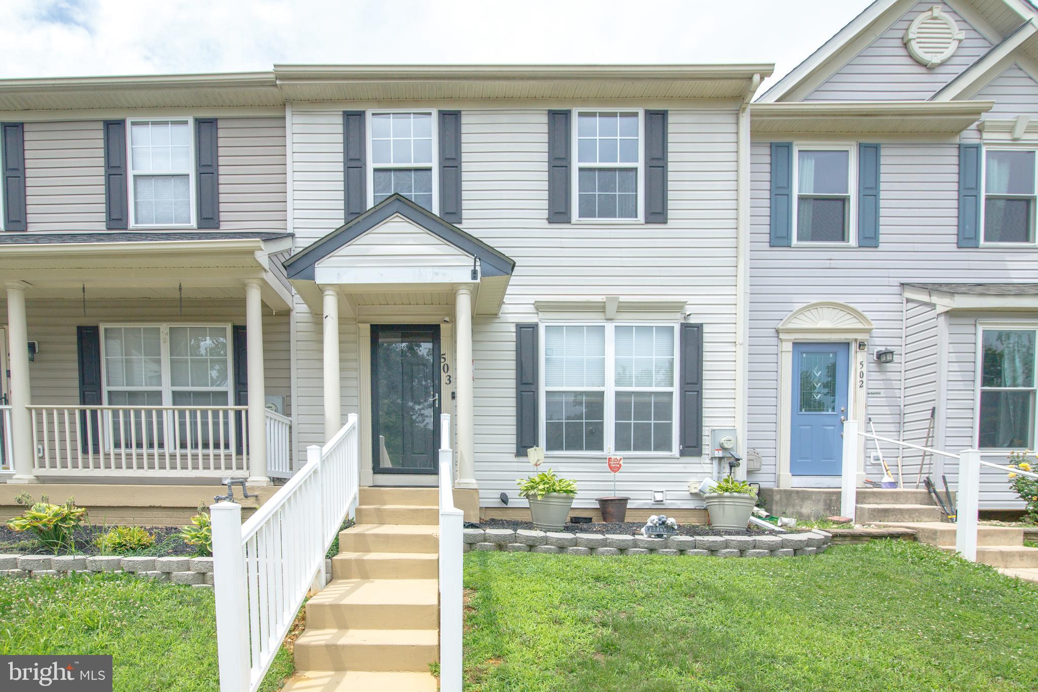 BUTTONWOODS - Residential