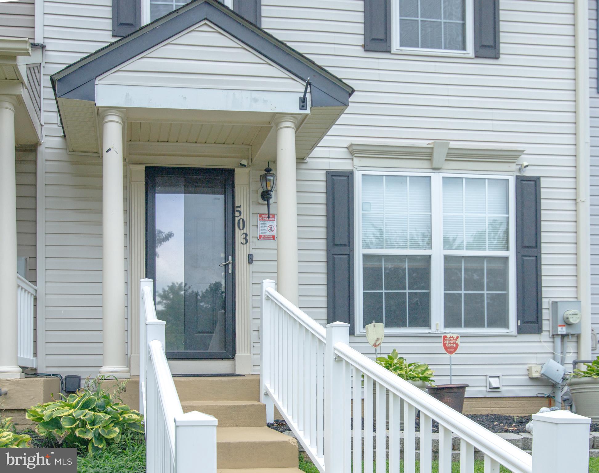 BUTTONWOODS - Residential