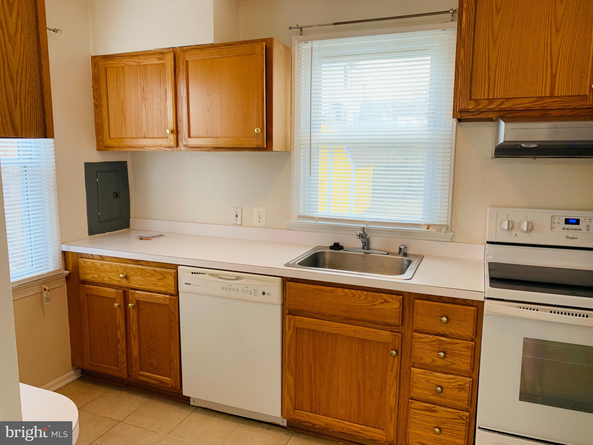 MARYVALE - Residential Lease