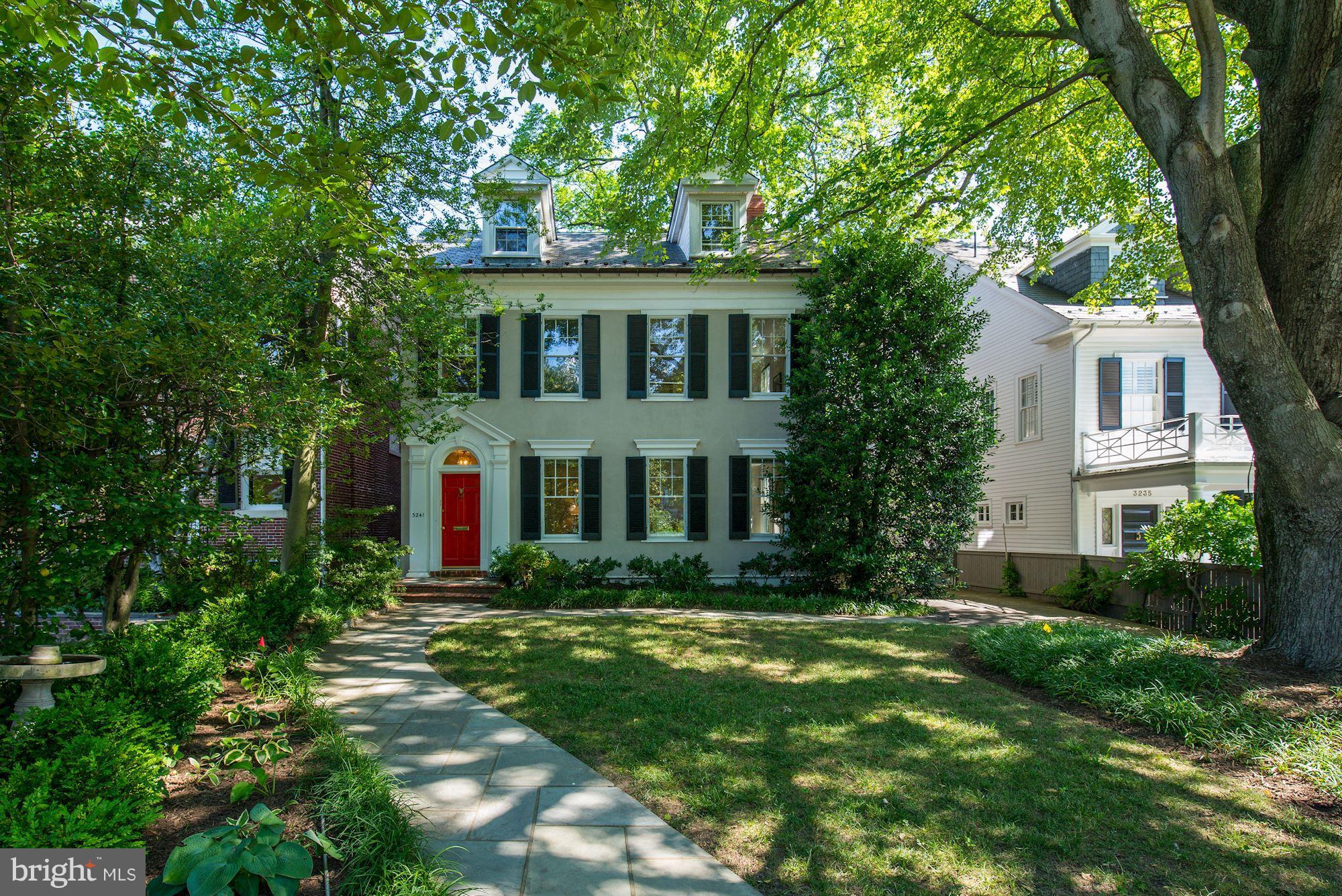 This beautiful 5BR/3BA w/ 2HB home is located in Georgetown's highly sought after East Village. On R Street, this detached home boasts nearly 5,000 sq/ft of living space w/ a private rear garden & driveway parking. The main level offers a large living room, open dining room, & gourmet kitchen that leads out to the covered patio. The upper level has 3BR including the master w/ 2BR on the top level.