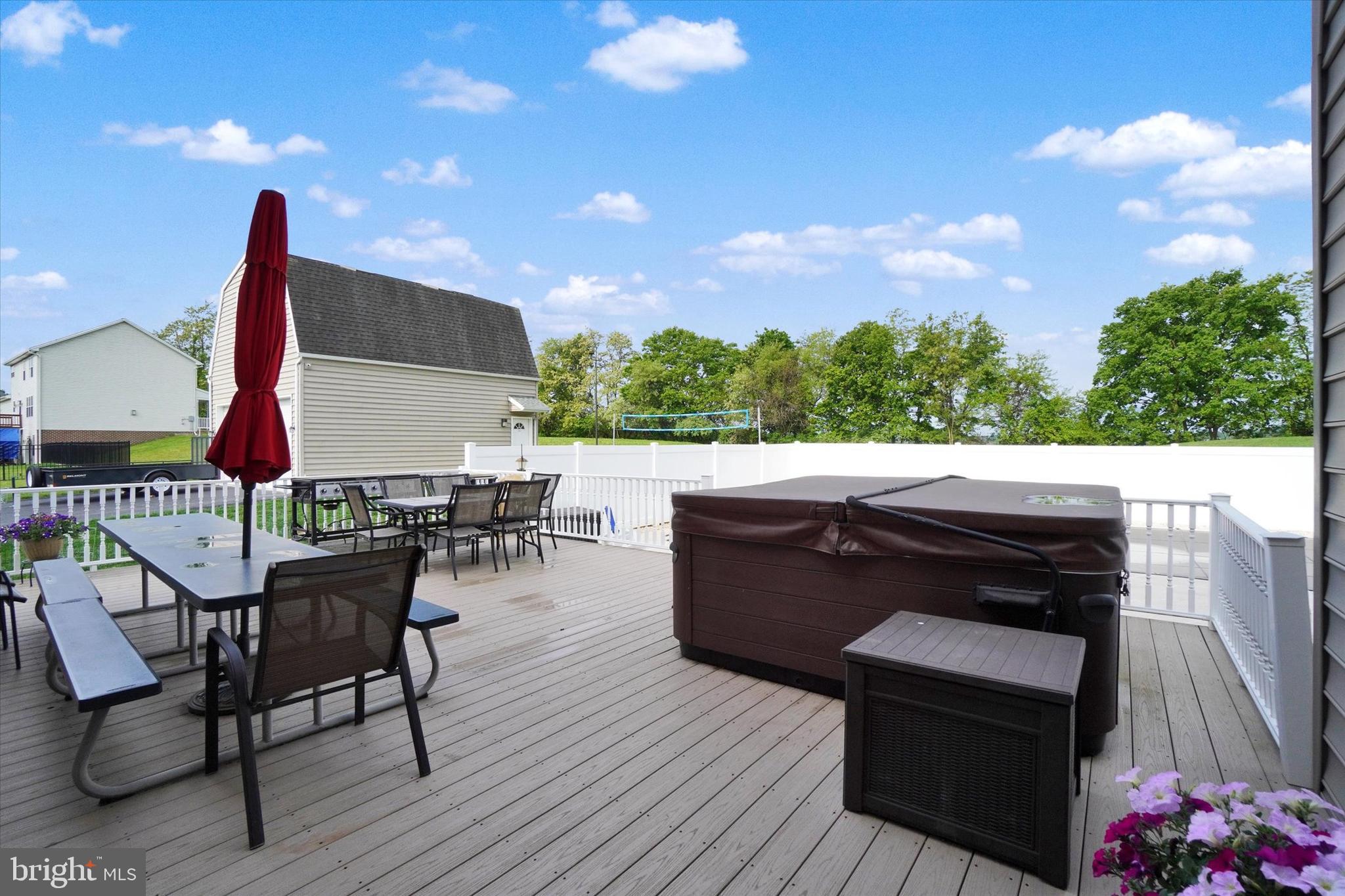 TAYLOR ESTATES - Residential