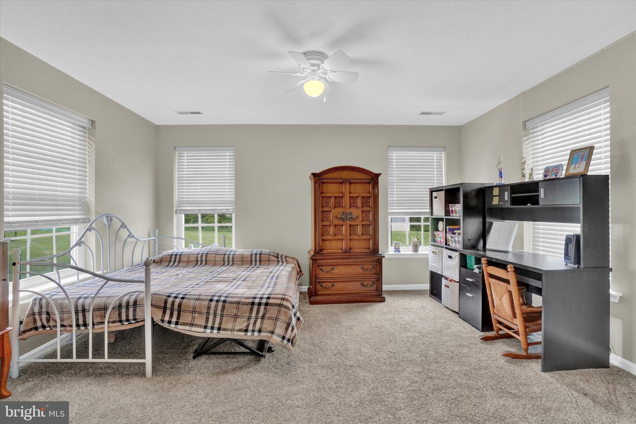 TAYLOR ESTATES - Residential
