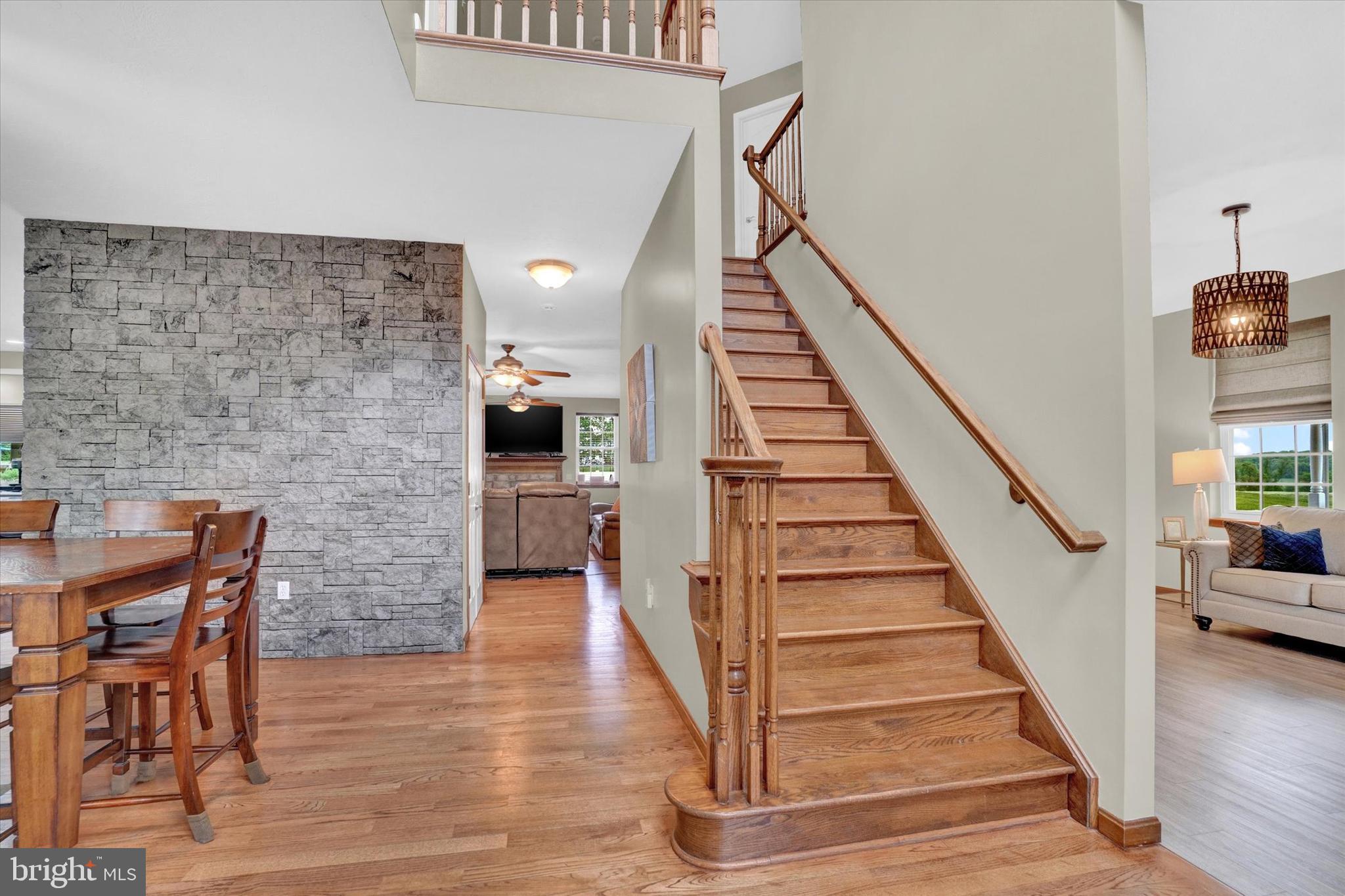 TAYLOR ESTATES - Residential