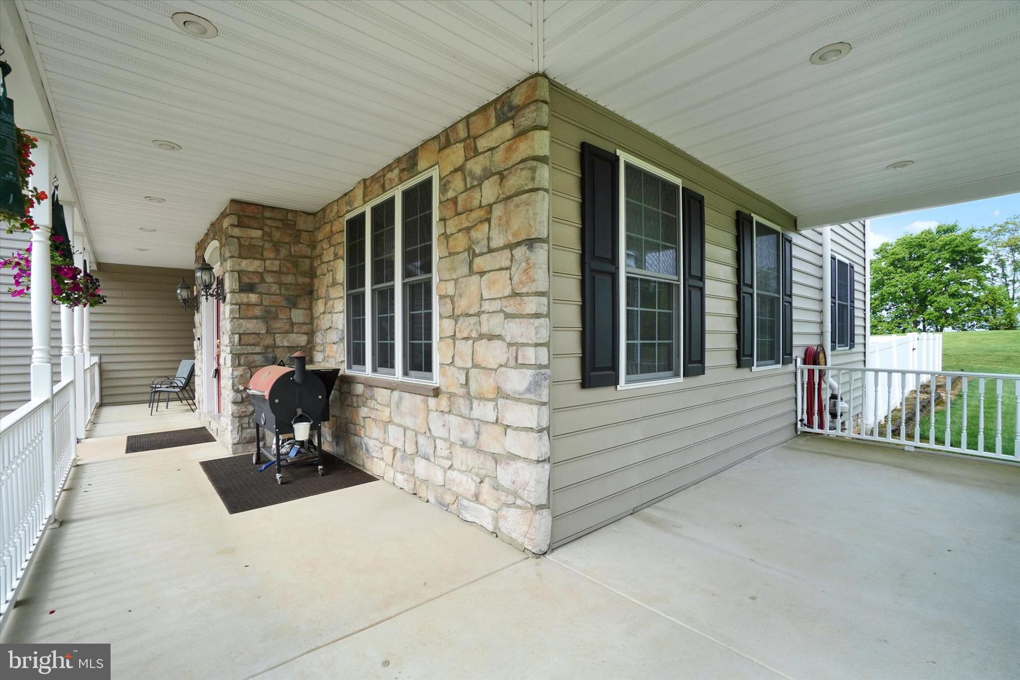 TAYLOR ESTATES - Residential
