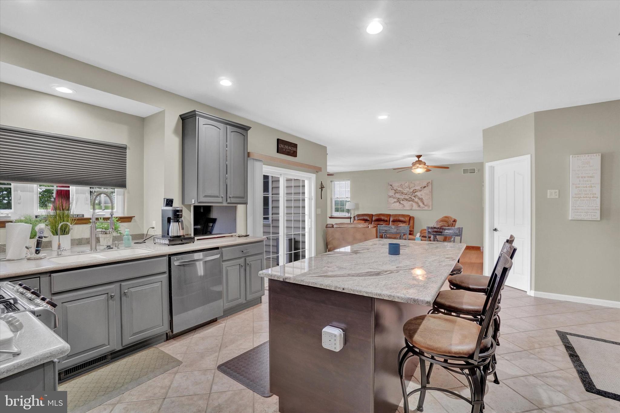 TAYLOR ESTATES - Residential