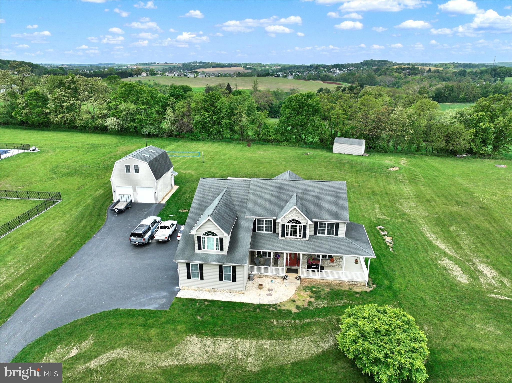 TAYLOR ESTATES - Residential