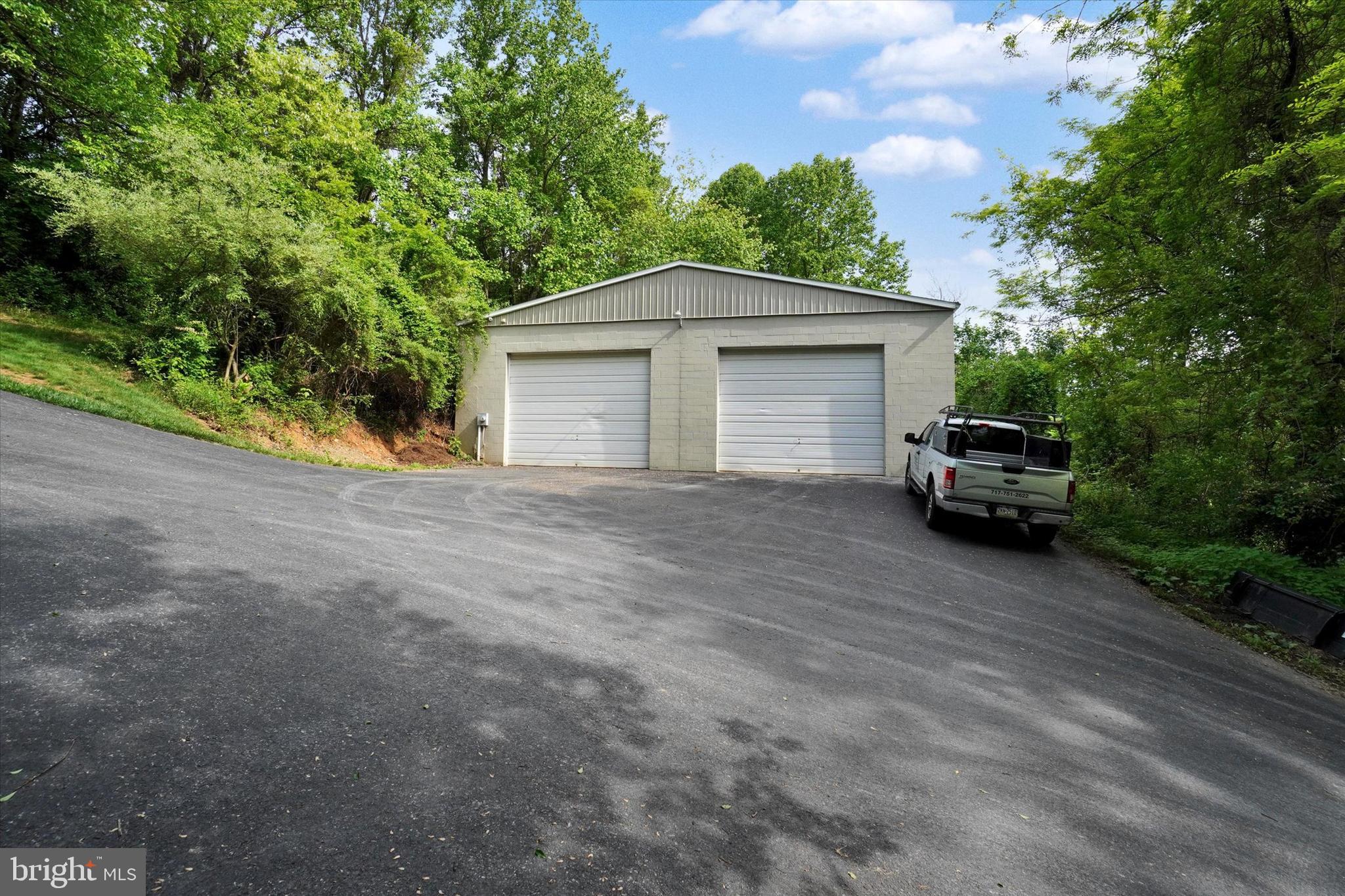 TAYLOR ESTATES - Residential